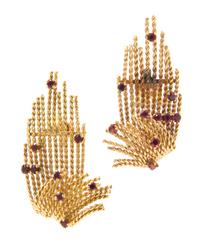 A Pair of 18 Karat Yellow Gold and Garnet Wirework Earclips, 7.80 dwts.