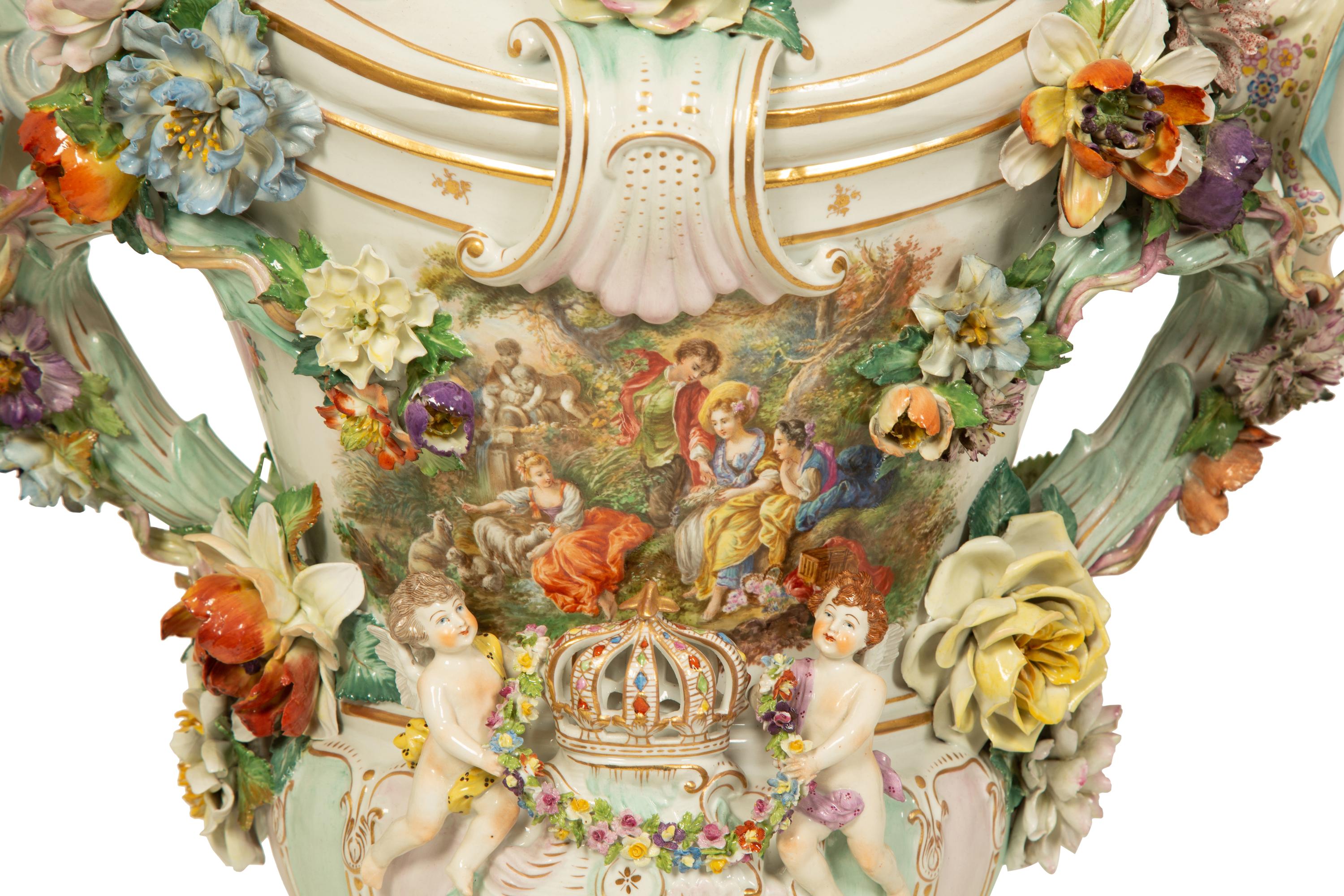 A German Porcleain Covered Vase on Stand — 19TH CENTURY
