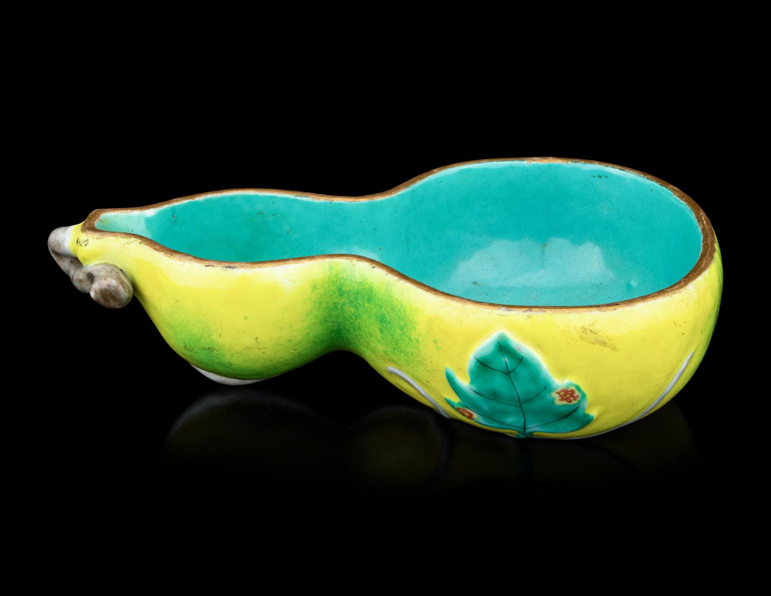 A Yellow Ground Famille Rose Gourd-Form Tray