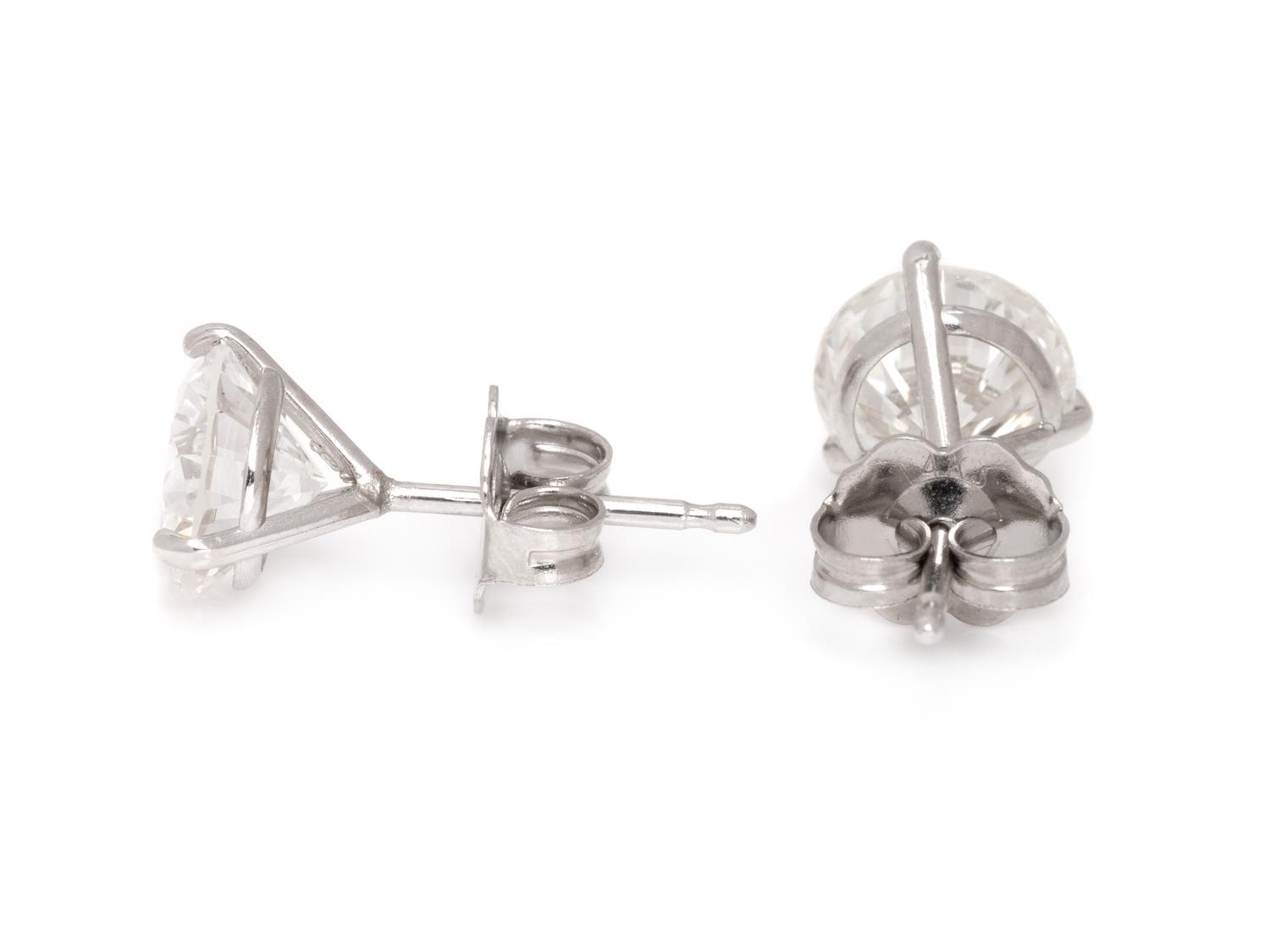 DIAMOND STUD EARRINGS