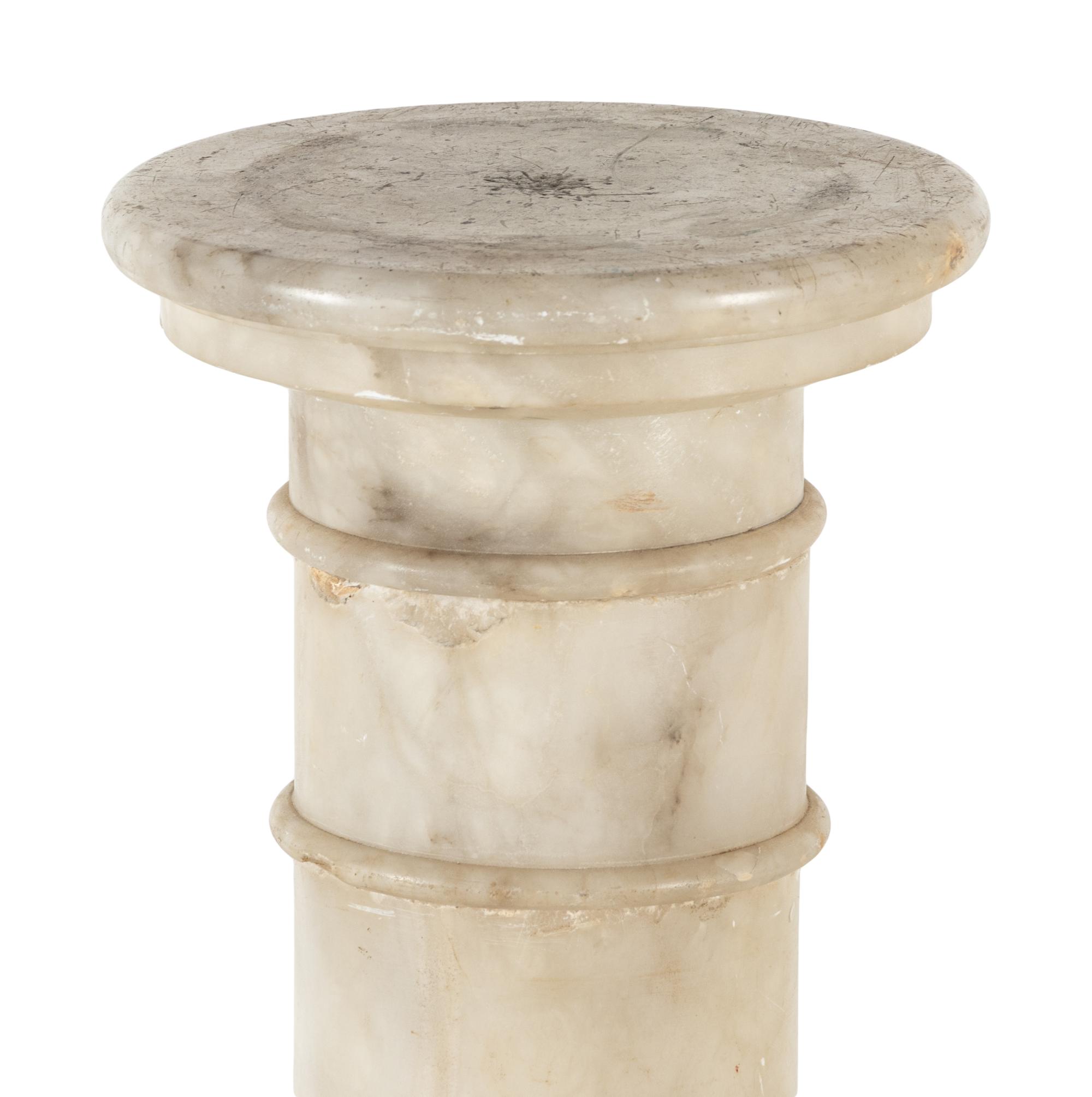 A Continental Marble Pedestal