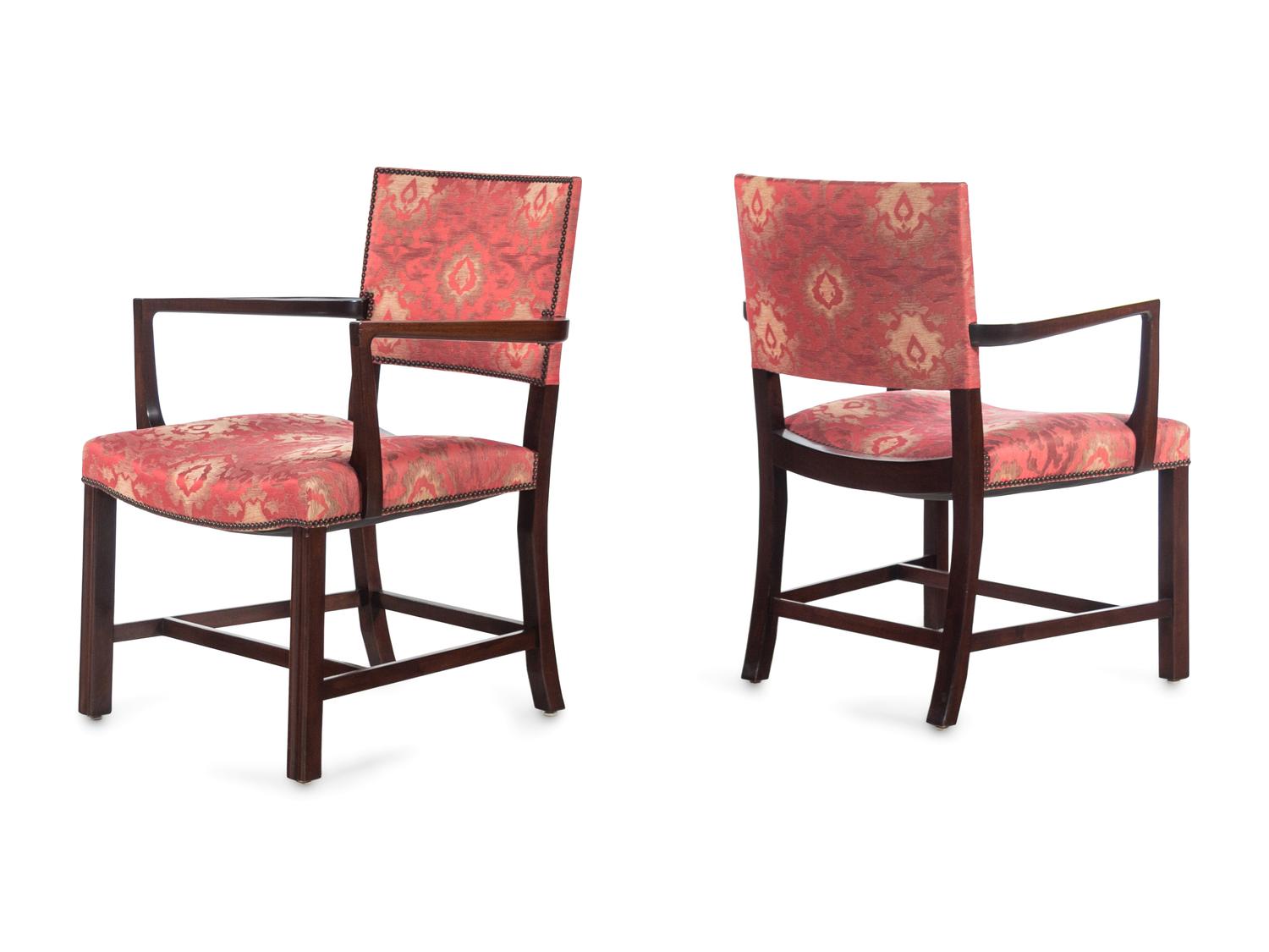 A Set of Eight Dessin Fournir Dining Chairs with Fortuny Upholstery