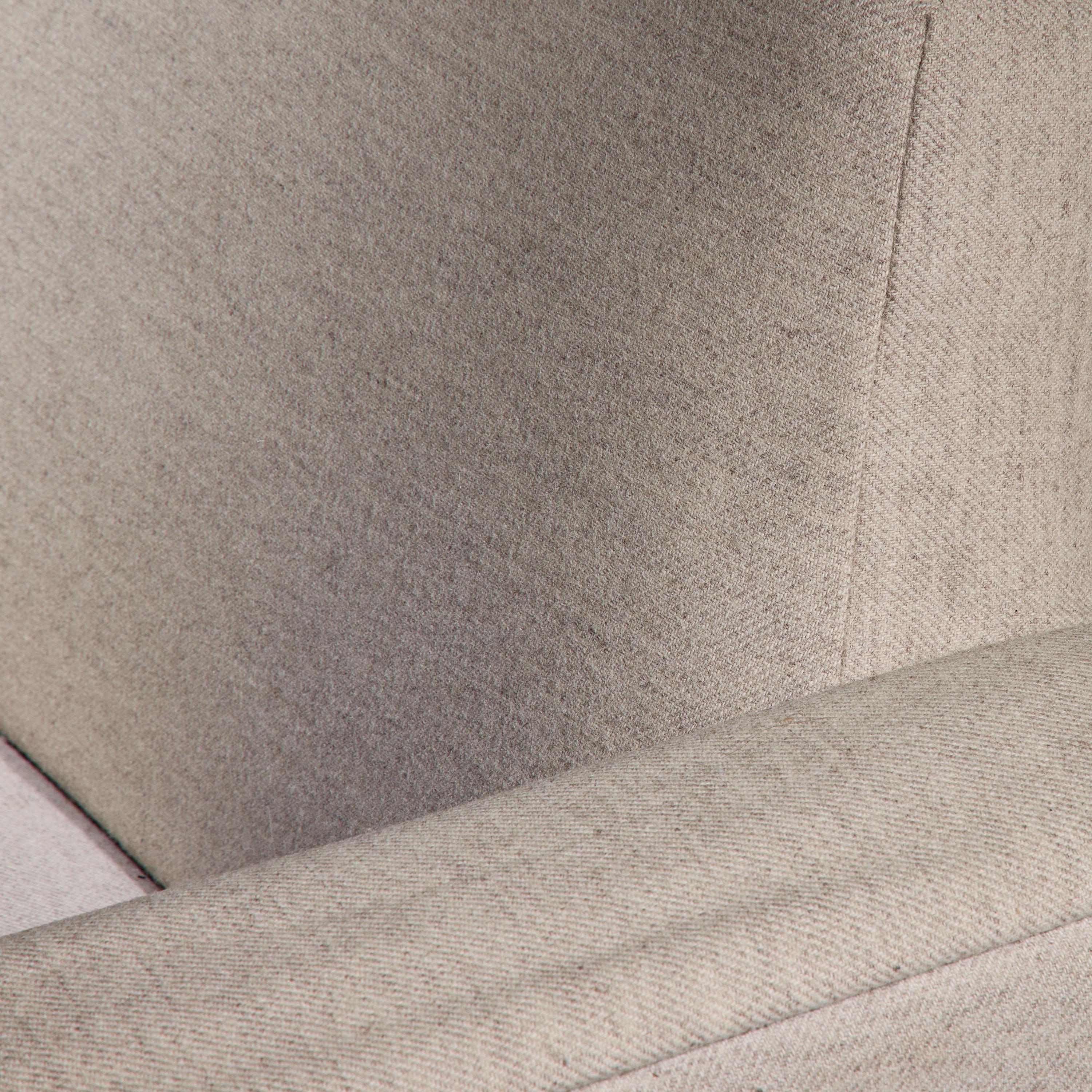 Curved sofa, model 450