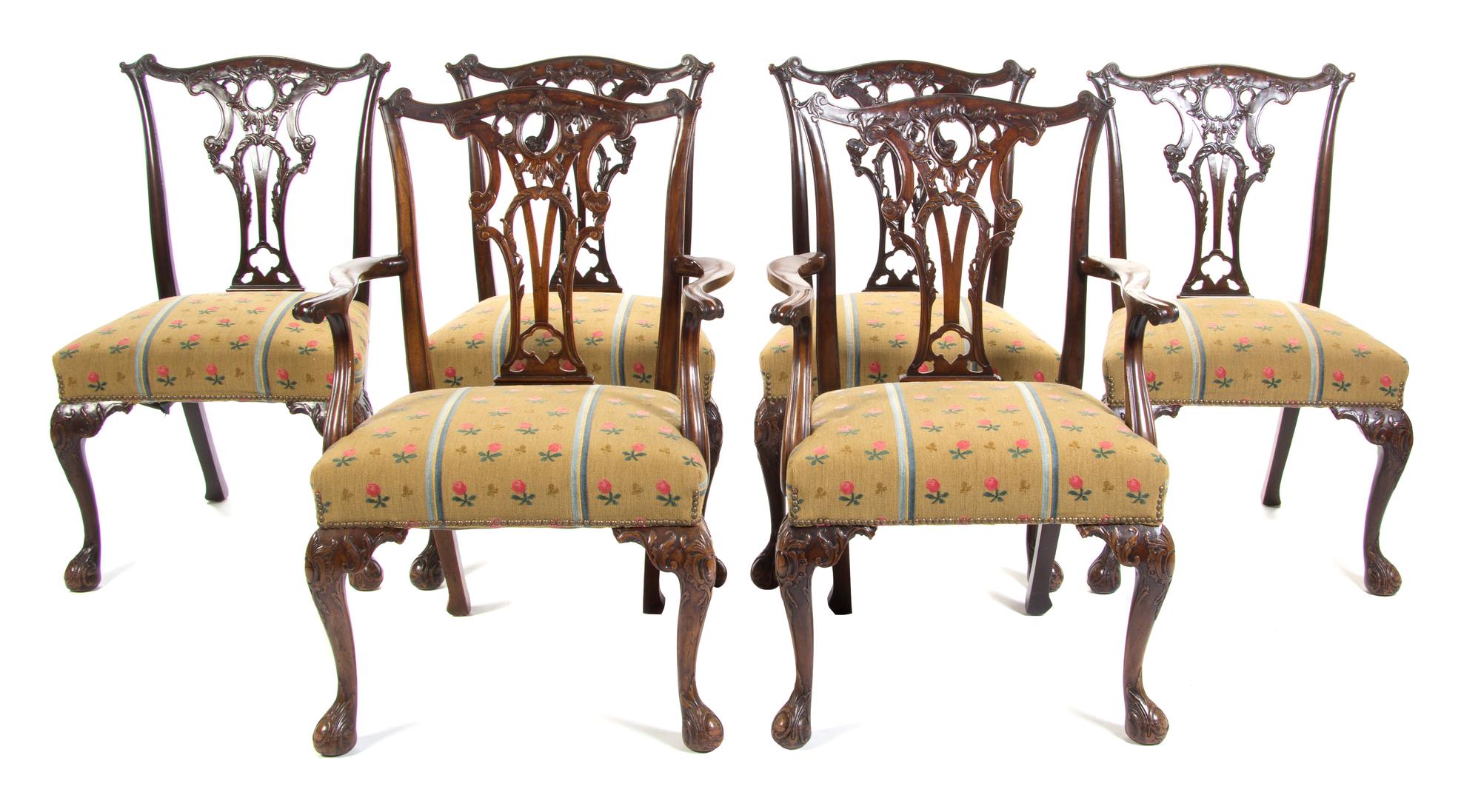 A Set of Eight Chippendale Style Mahogany Dining Chairs Height 39 inches. — LATE 19TH/EARLY 20TH CENTURY