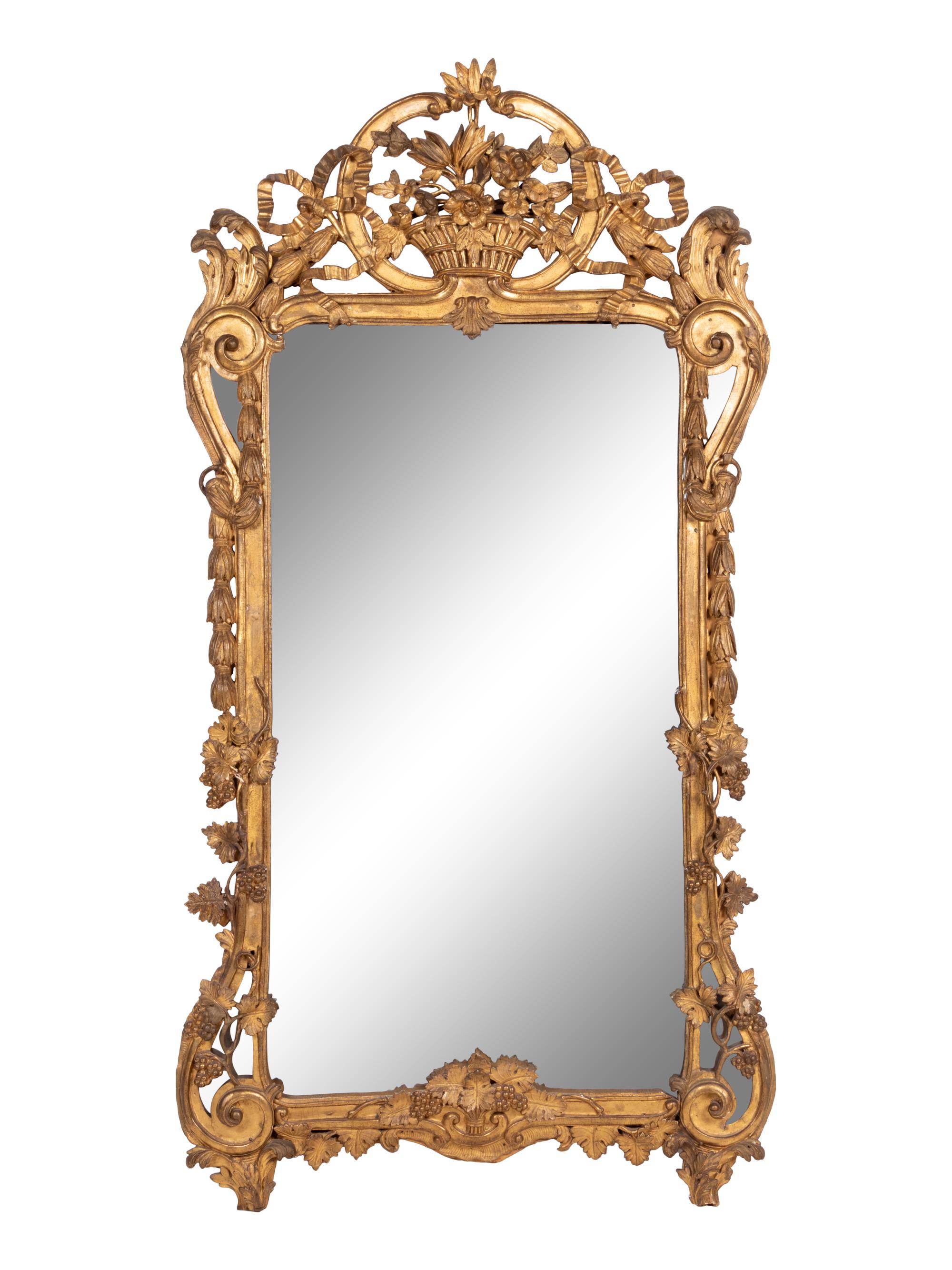 A Régence Style Giltwood Mirror