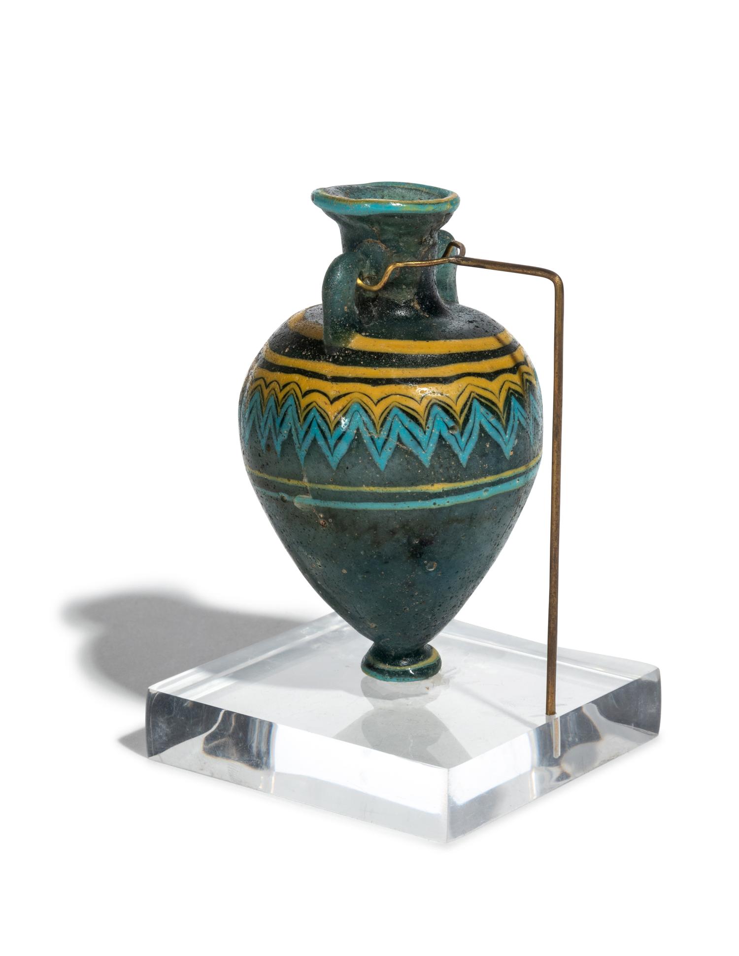 An Eastern Mediterranean Core-Formed Glass Amphoriskos