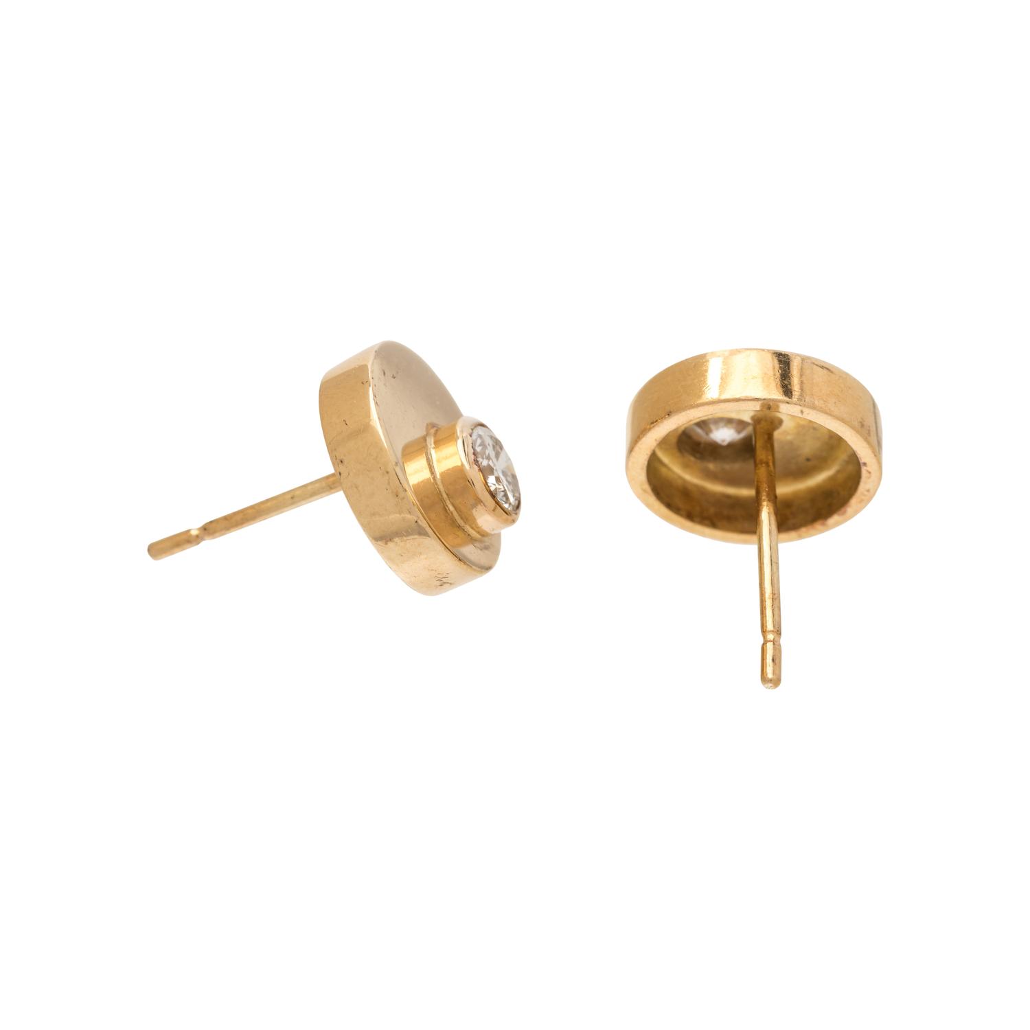 YELLOW GOLD AND DIAMOND EARRINGS