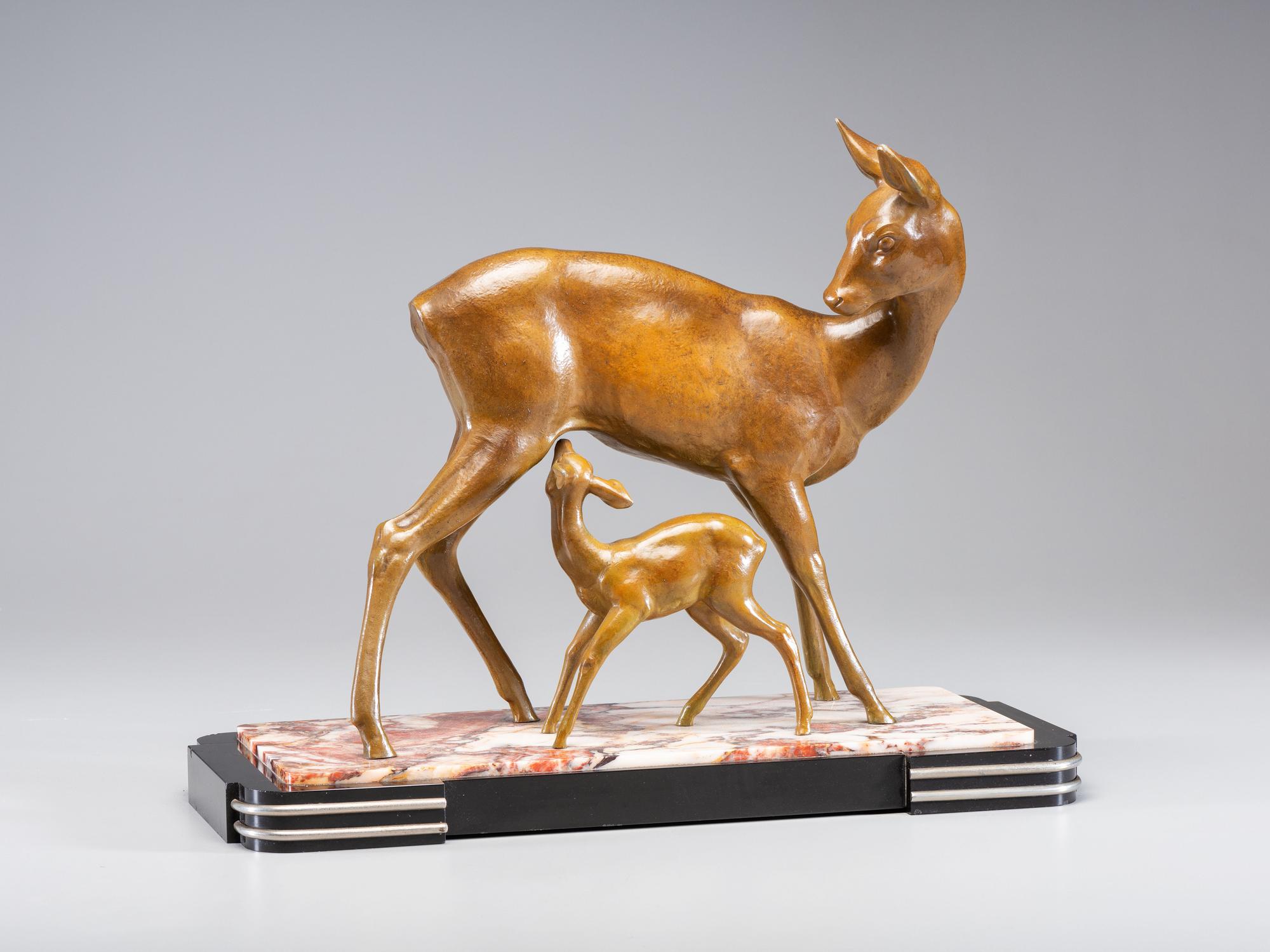 Doe and Fawn Figural Group
