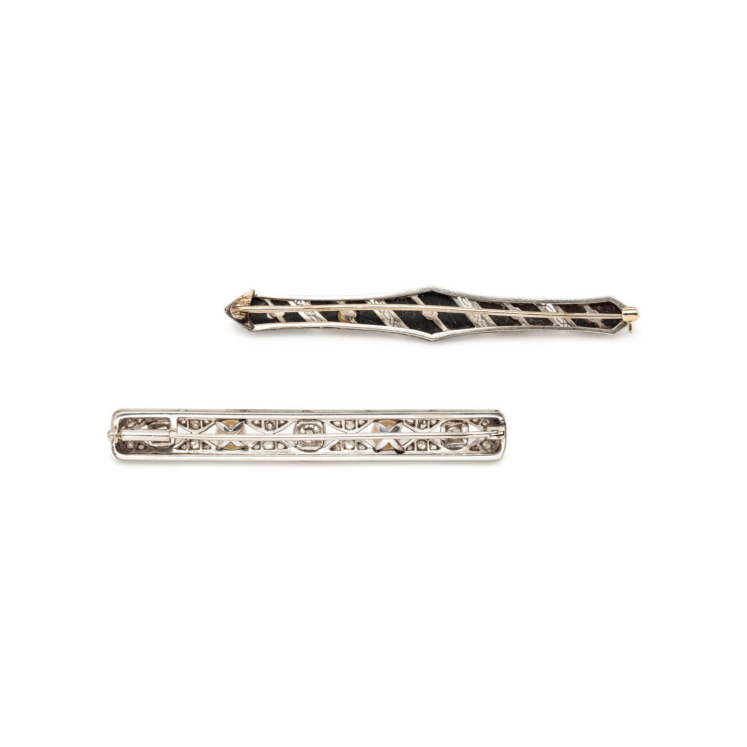 COLLECTION OF ANTIQUE PEARL BAR BROOCHES