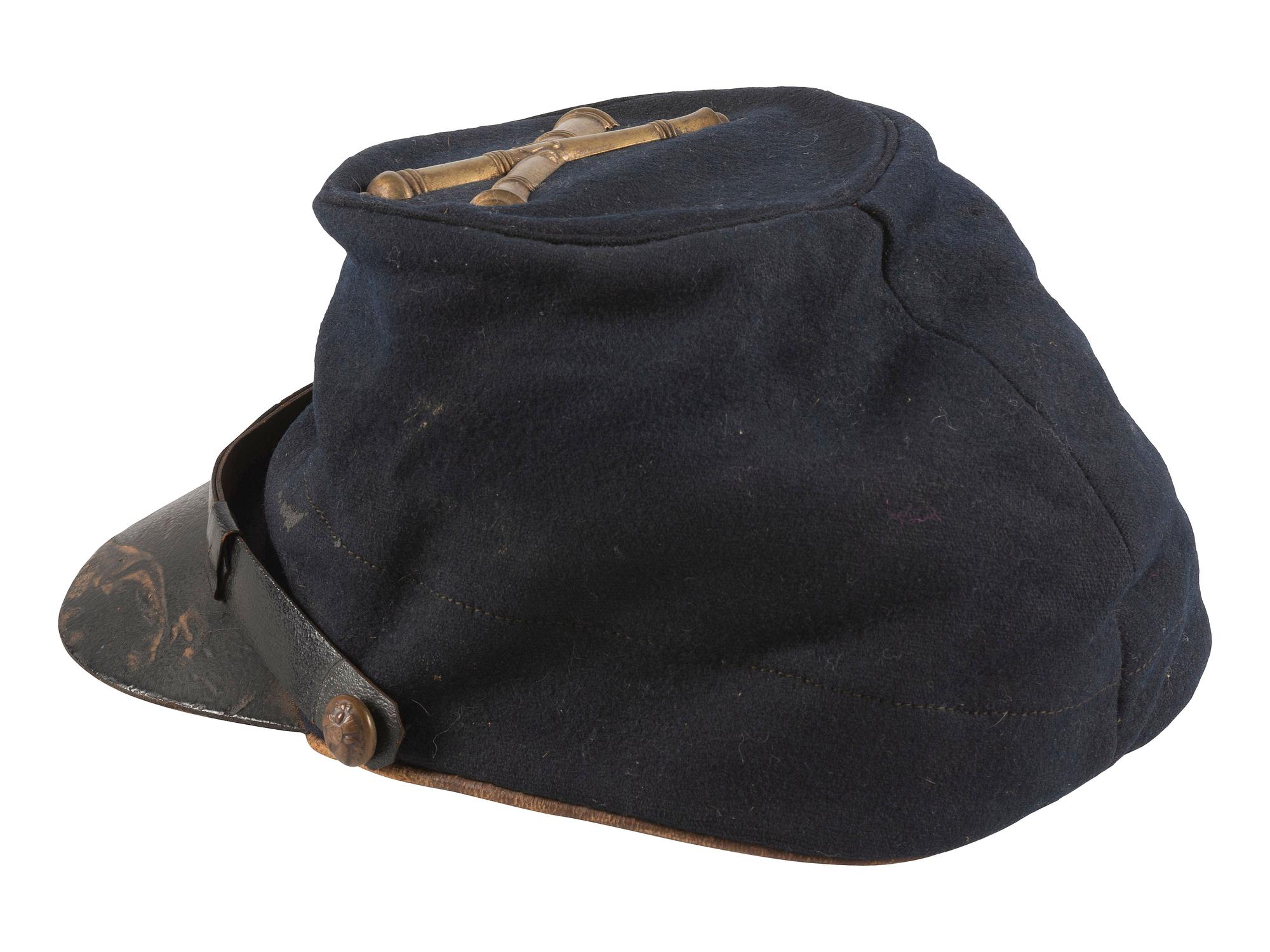 [CIVIL WAR]. Model 1858 forage cap with artillery insignia.