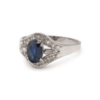 SAPPHIRE AND DIAMOND RING