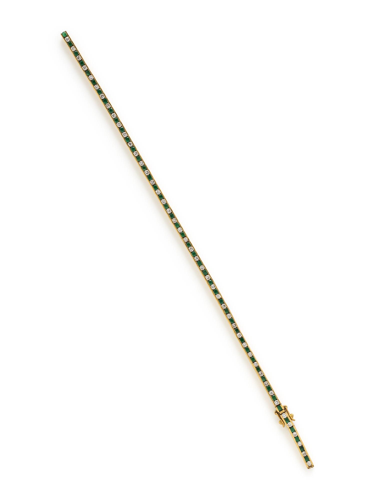 EMERALD AND DIAMOND BRACELET