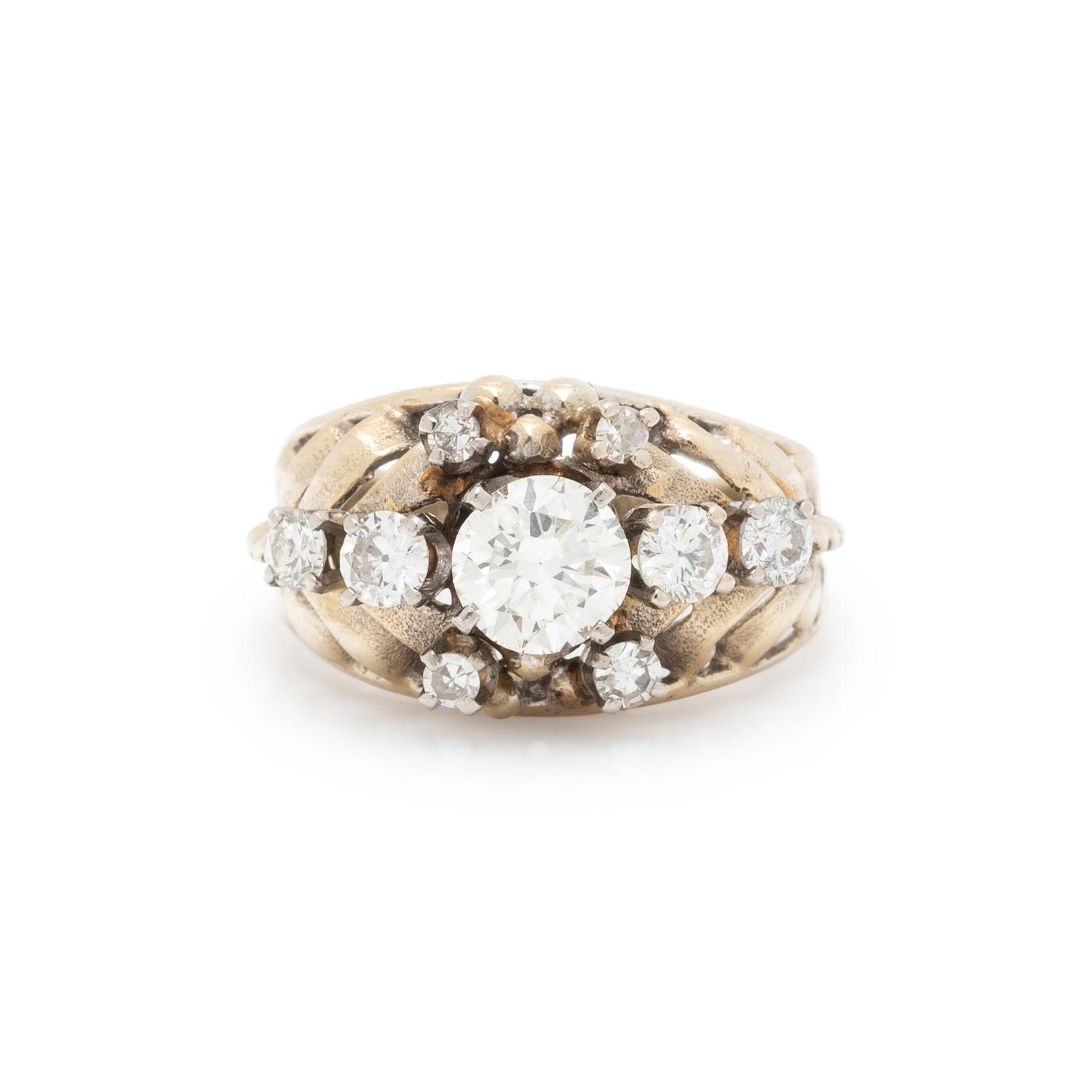 GOLD AND DIAMOND RING