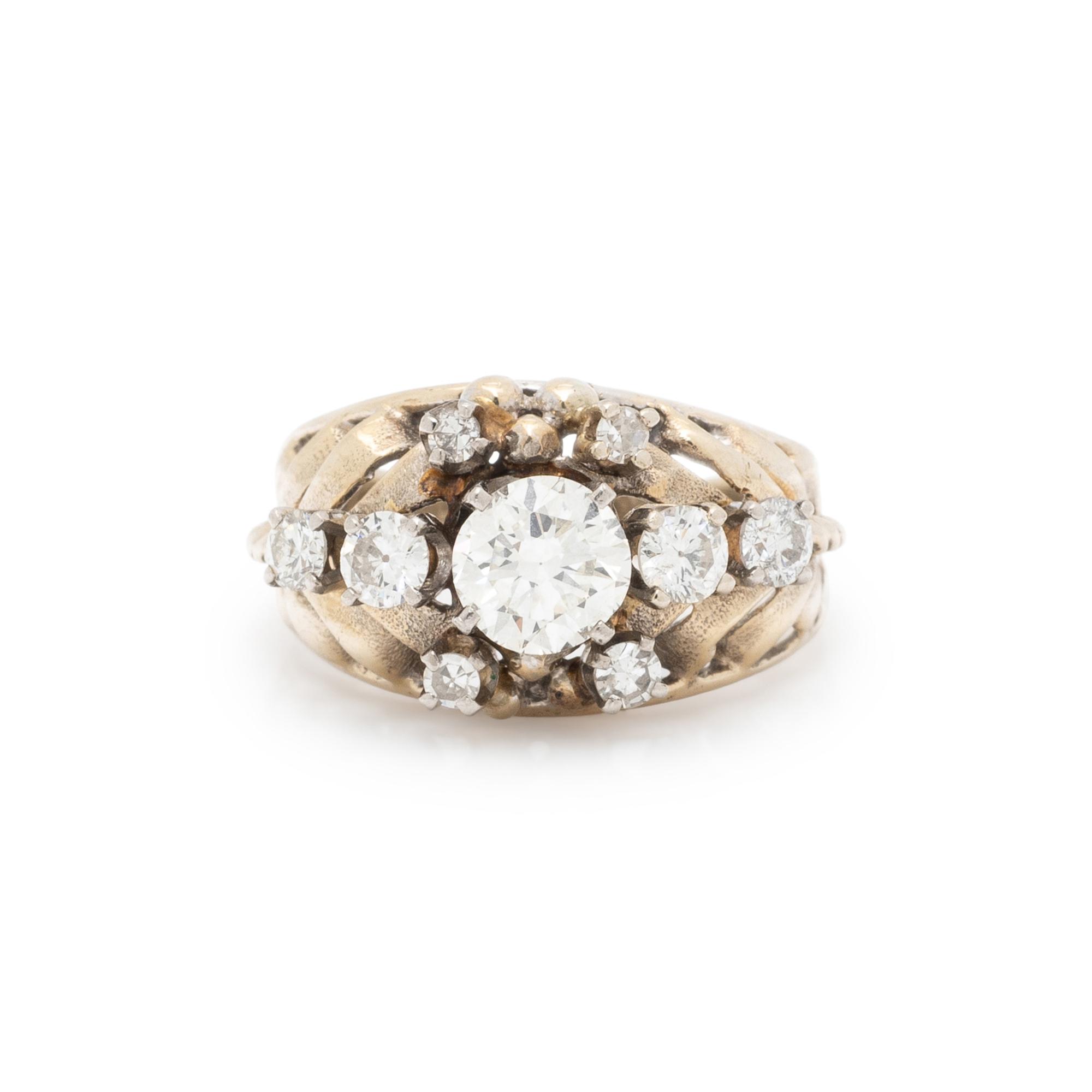 GOLD AND DIAMOND RING