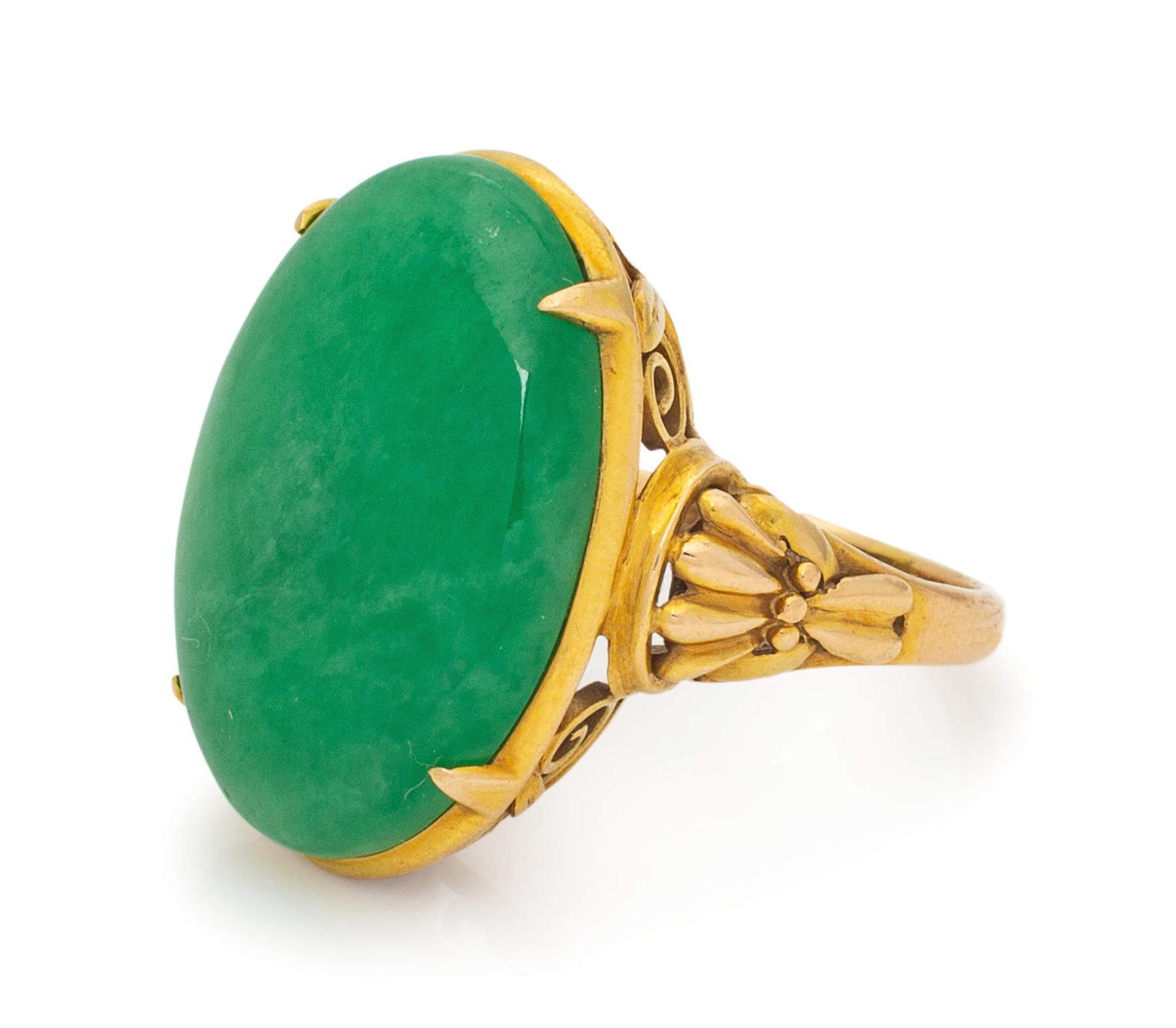 A 14 Karat Yellow Gold and Jade Ring,