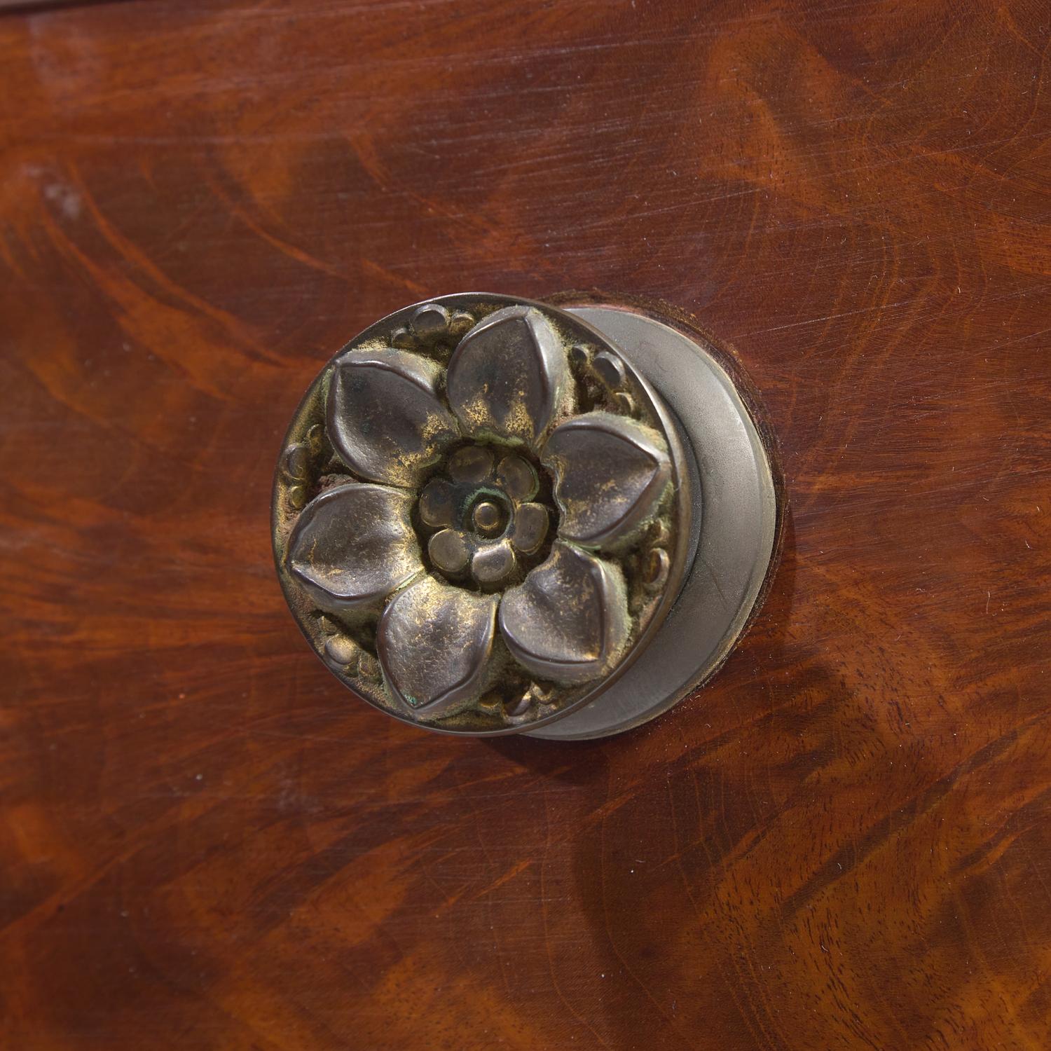 A Federal Figured Mahogany Linen Press