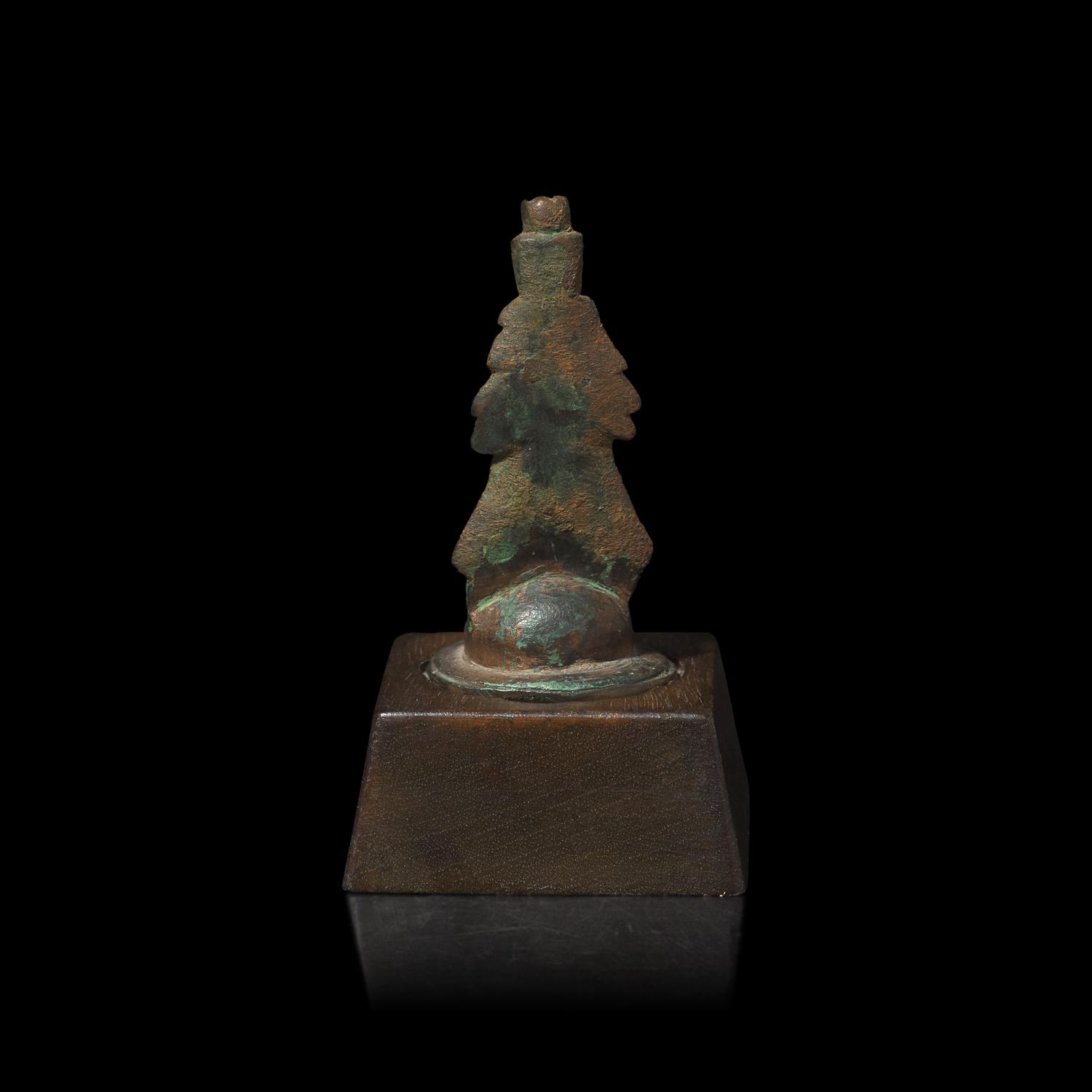 A Small Chinese Northern Qi/Sui Style Bronze Figure 北齊或隋 袖珍銅佛造像