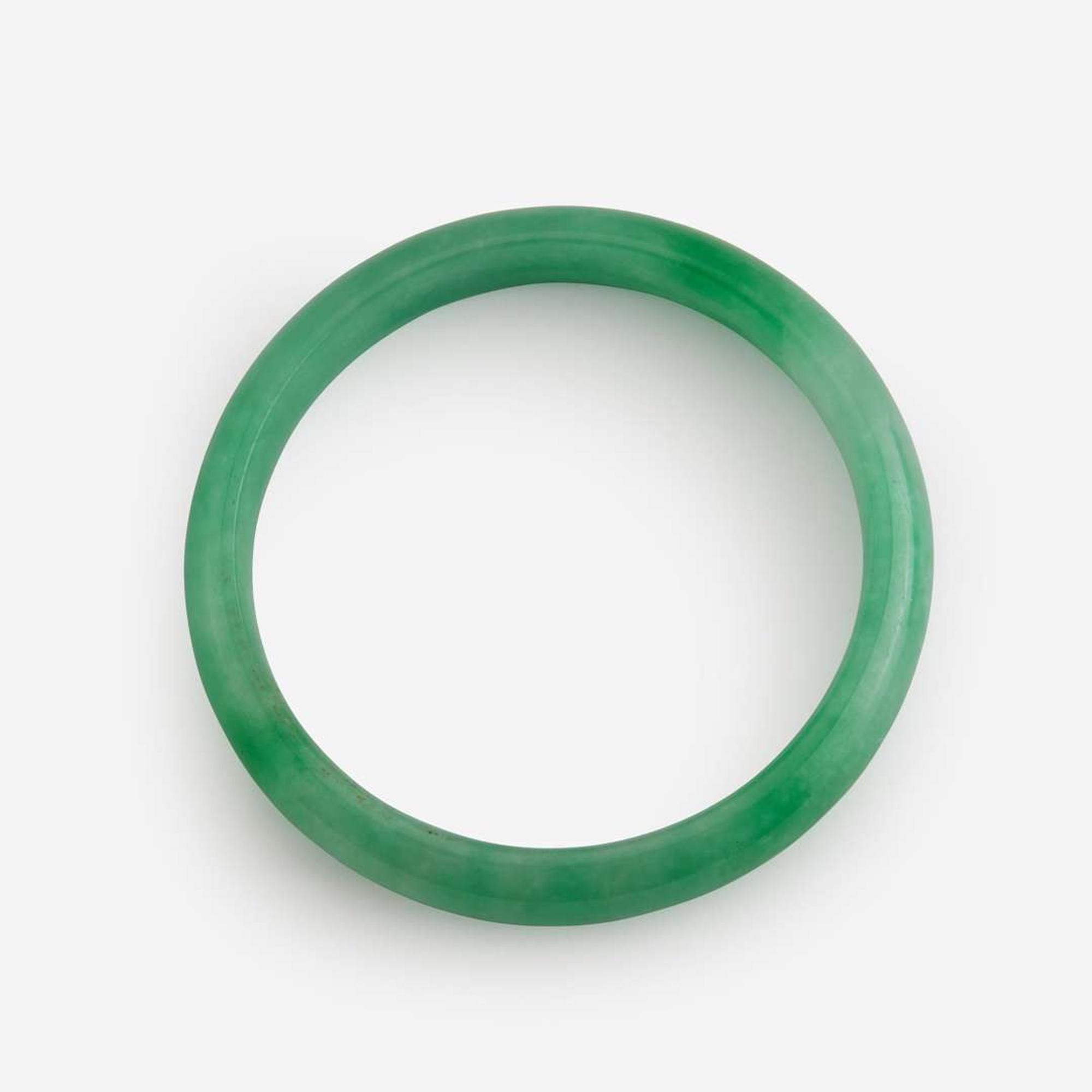 Two jadeite bangles with straight interiors 翡翠平安镯一组两件