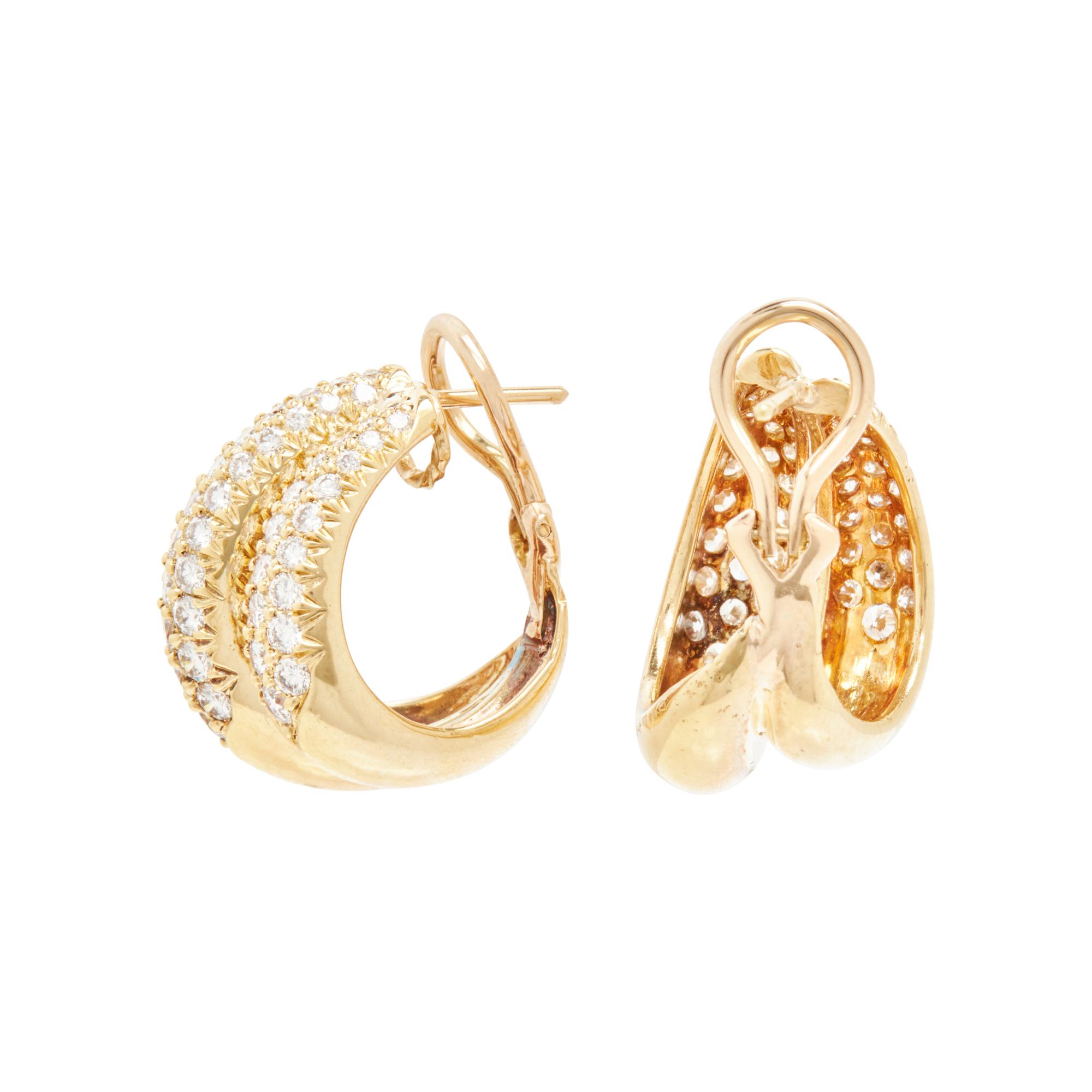 YELLOW GOLD AND DIAMOND EARRINGS