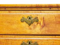 A Chippendale Maple Chest of drawers, New England