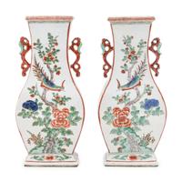 A Pair of Chinese Famille Verte Porcelain Vases