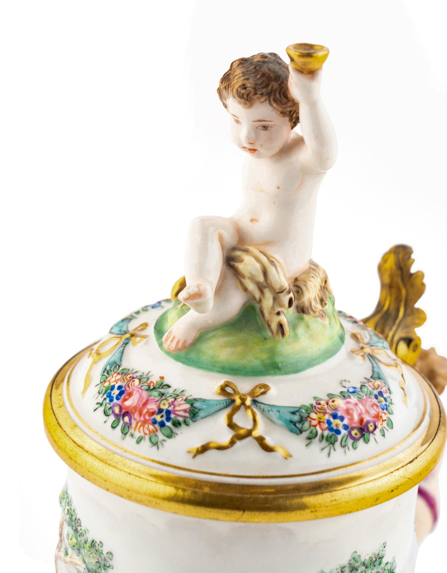 A Capodimonte Style Porcelain Tankard