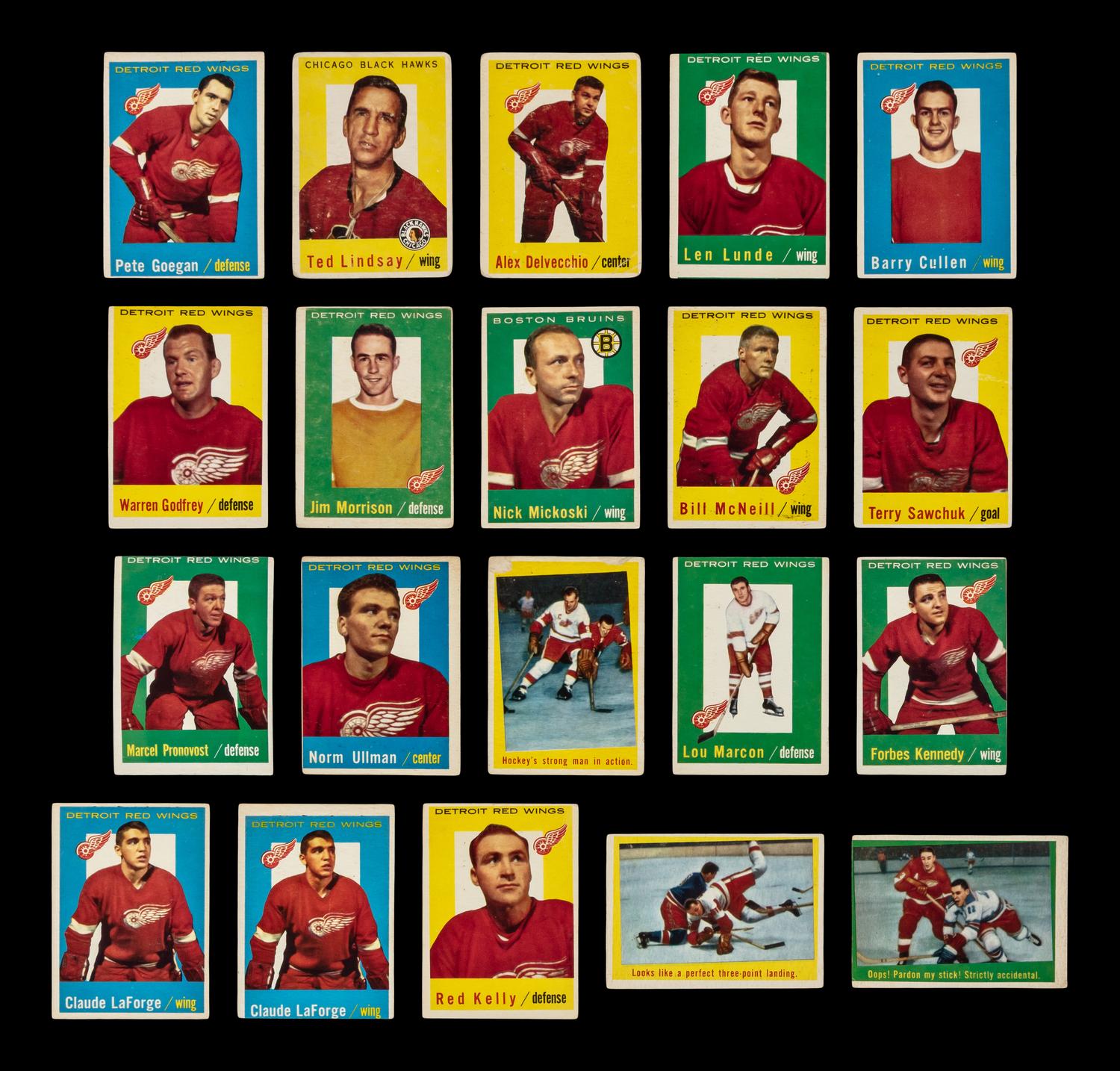 A Collection of Detroit Red Wings 1959 Topps Hockey Cards (20)