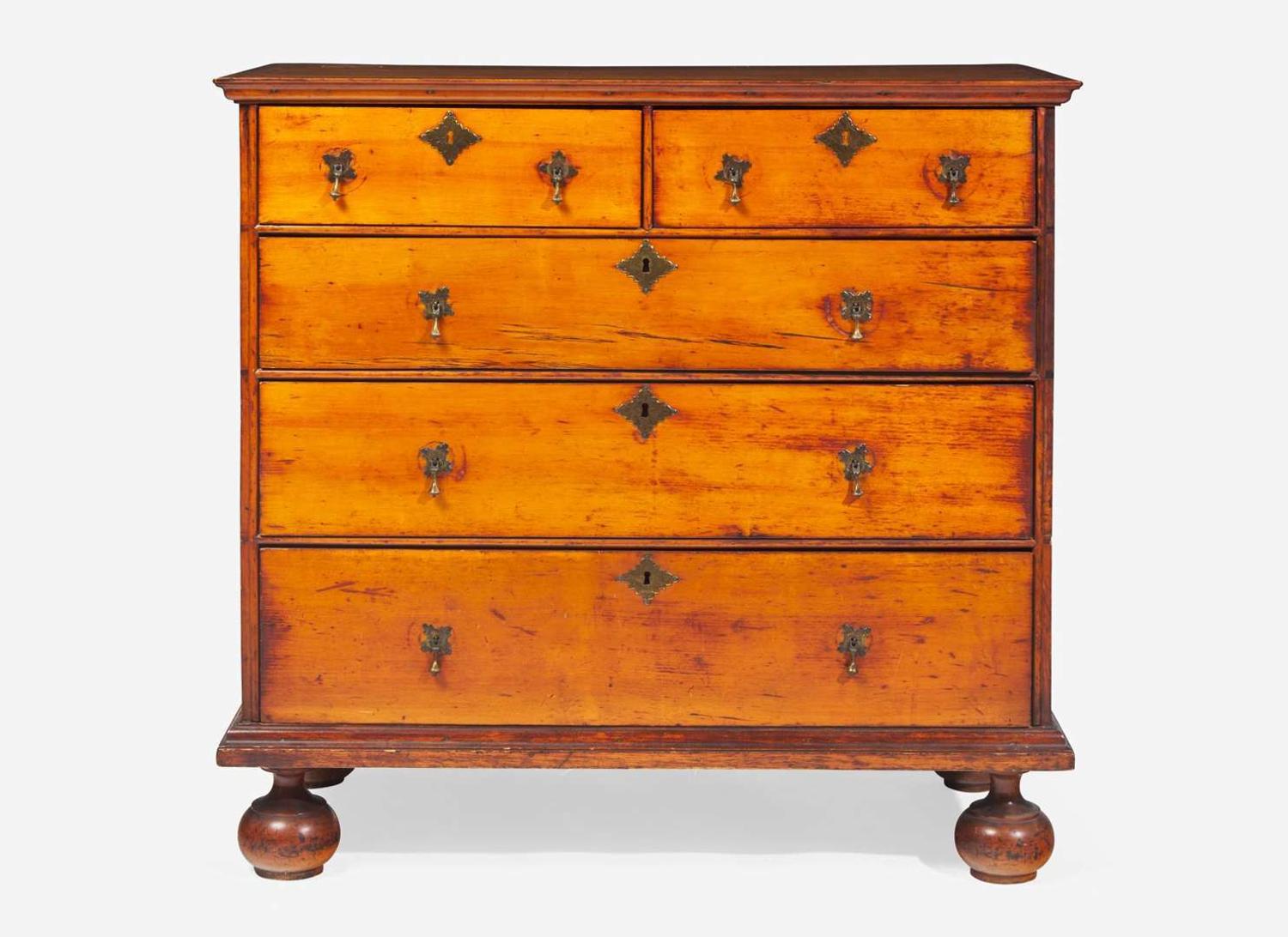 A William & Mary maple chest of drawers, New England, early 18th century
