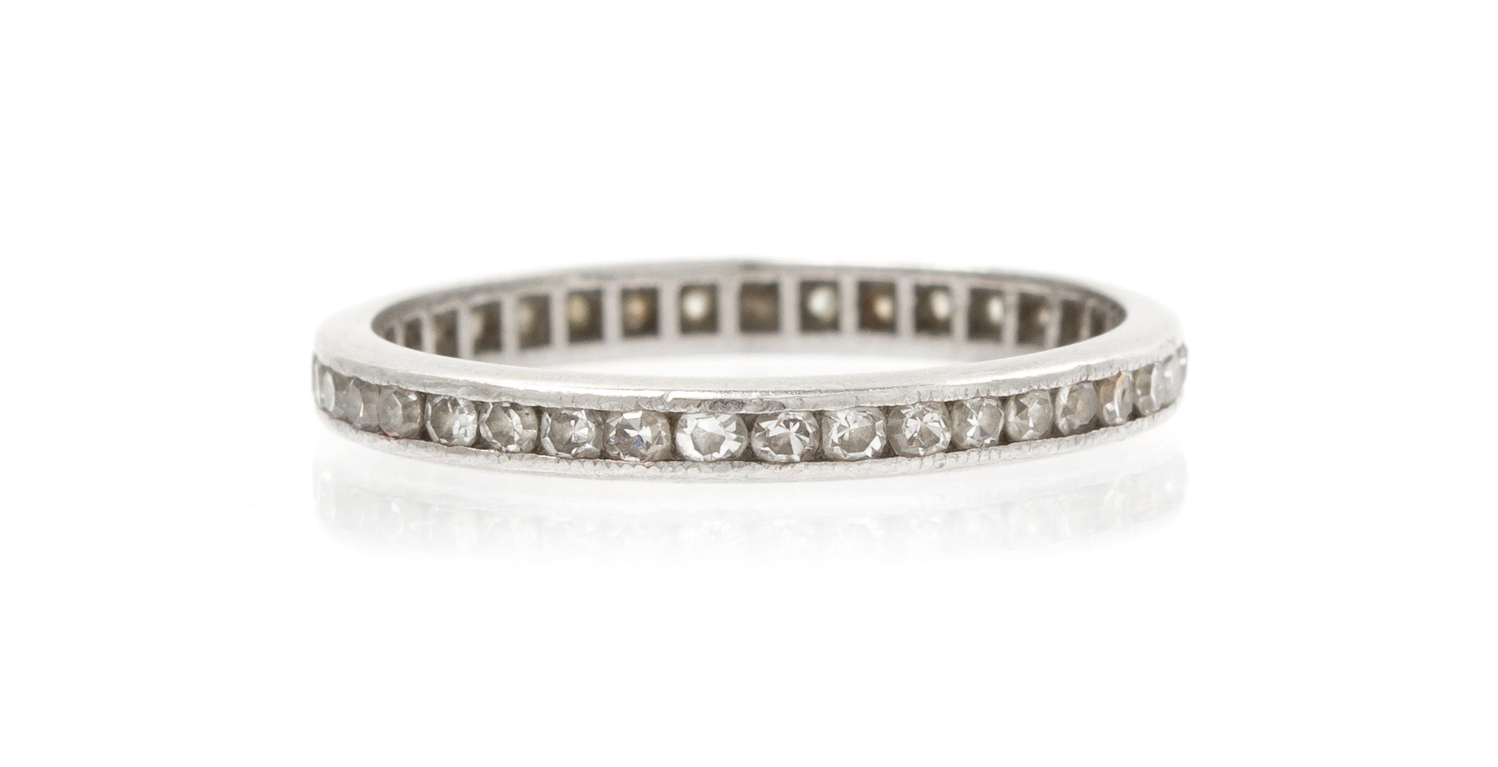 A 14 Karat White Gold and Diamond Ring, 3.20 dwts.