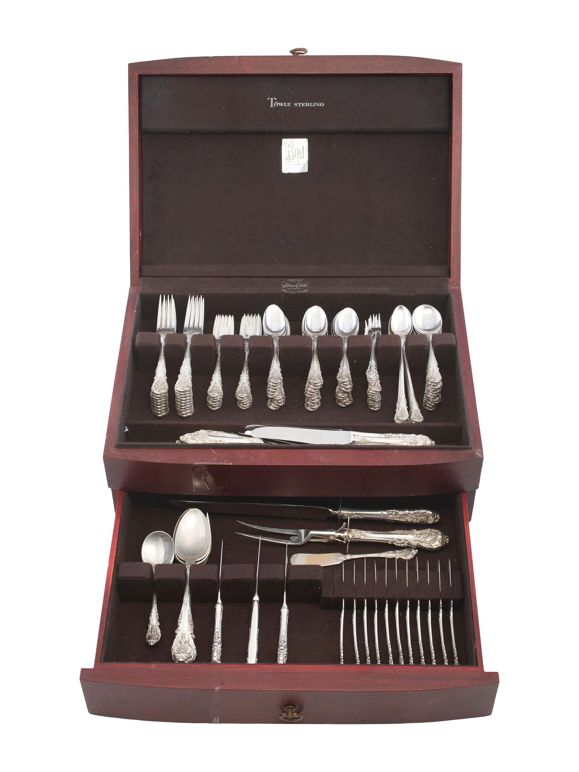An American Silver Flatware Servce
