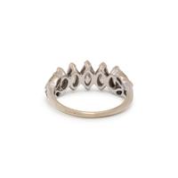 WHITE GOLD AND DIAMOND RING