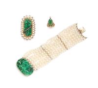 A Collection of Yellow Gold, Jade and Cultured Pearl Jewelry, 73.60 dwts.