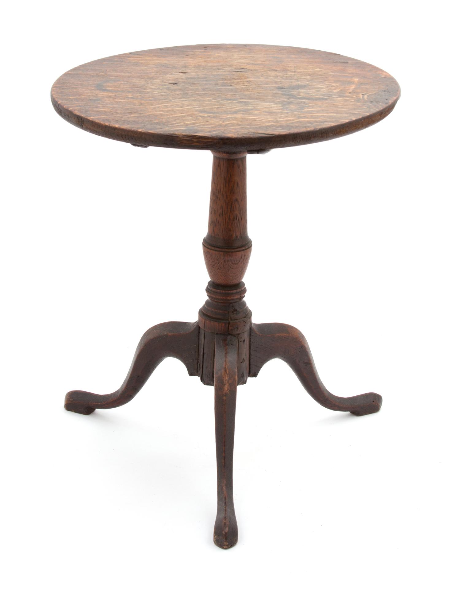 A George II Style Oak Miniature Tilt-Top Table Height 14 1/8 x diameter 12 inches. — 19TH CENTURY