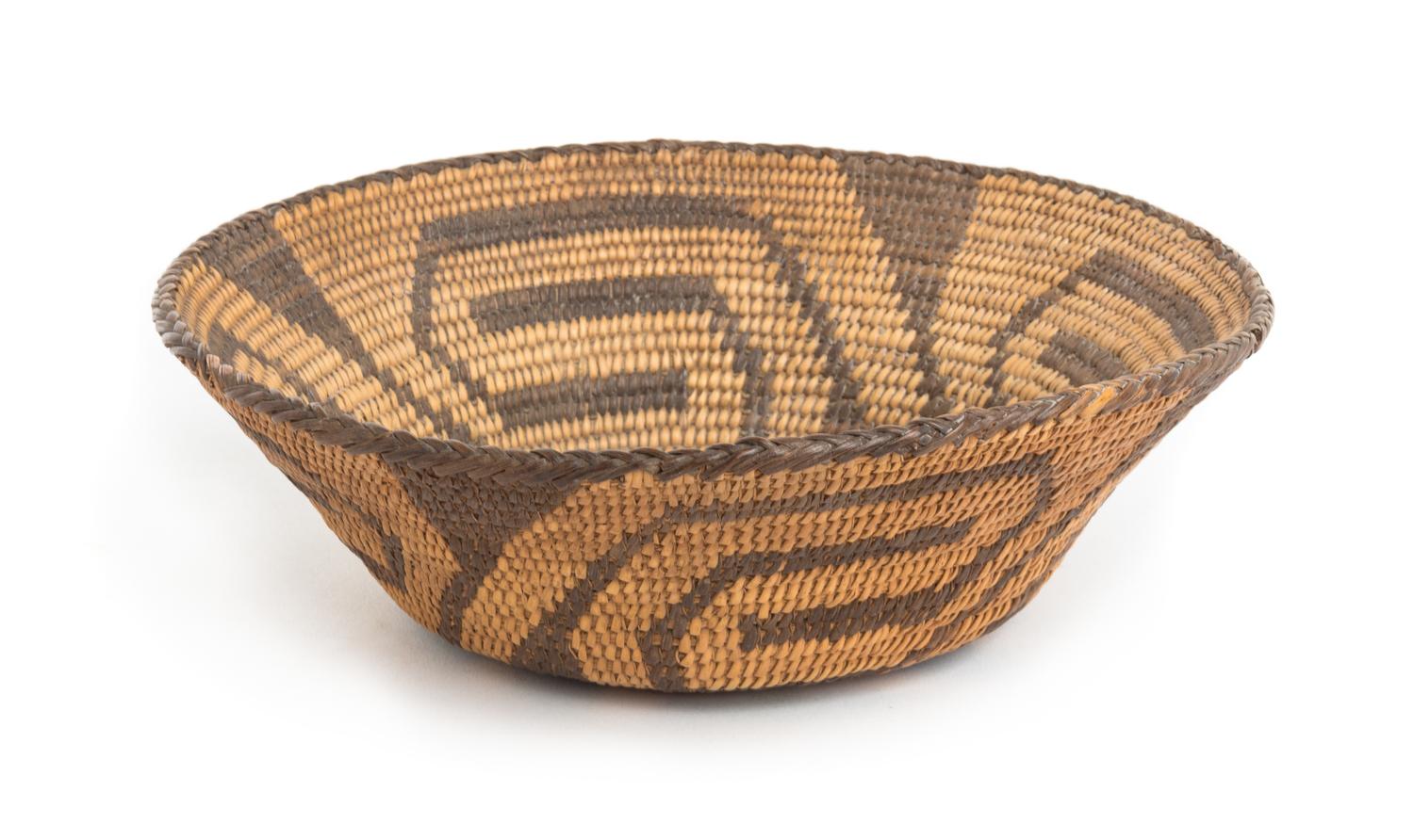 Central California Shallow Basket Height 2 1/2 x diameter 8 1/4 inches