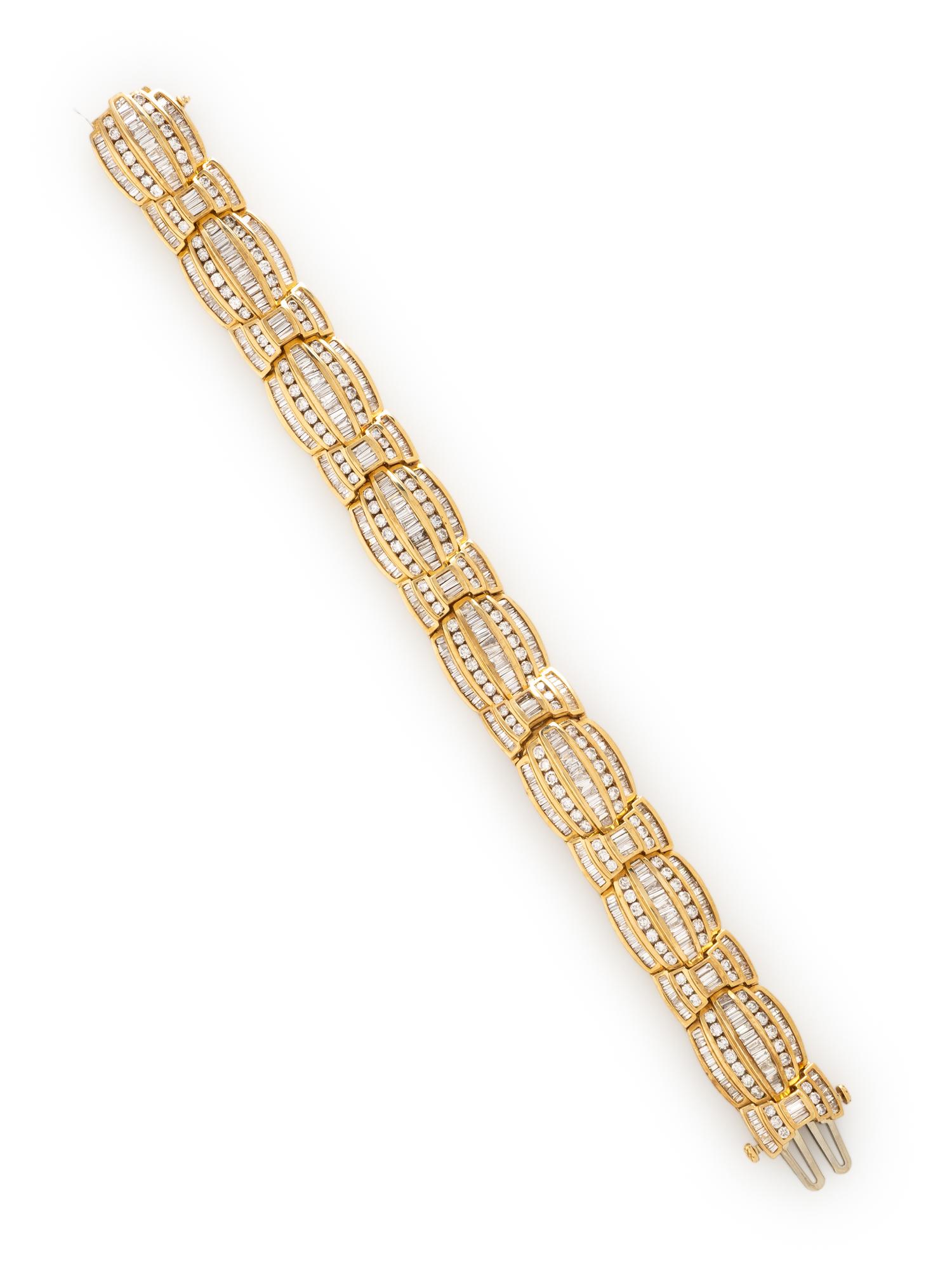 DIAMOND AND YELLOW GOLD BRACELET
