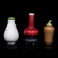 Three Chinese Porcelain Miniature Bottles, 18th-19th Century 清中期 單色釉小瓶三隻