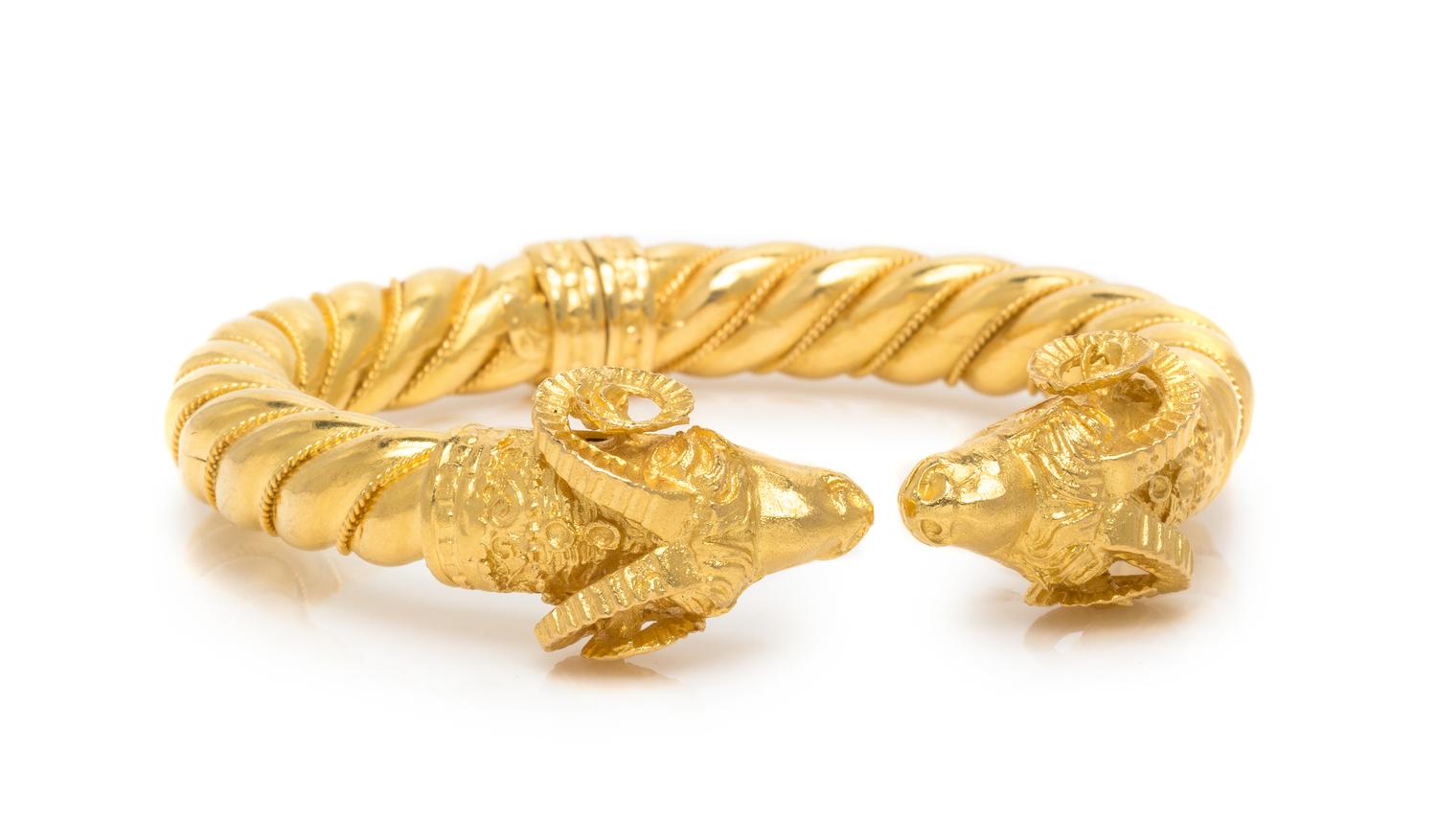 A 21 Karat Yellow Gold Ram's Head Bangle Bracelet, 37.85 dwts.