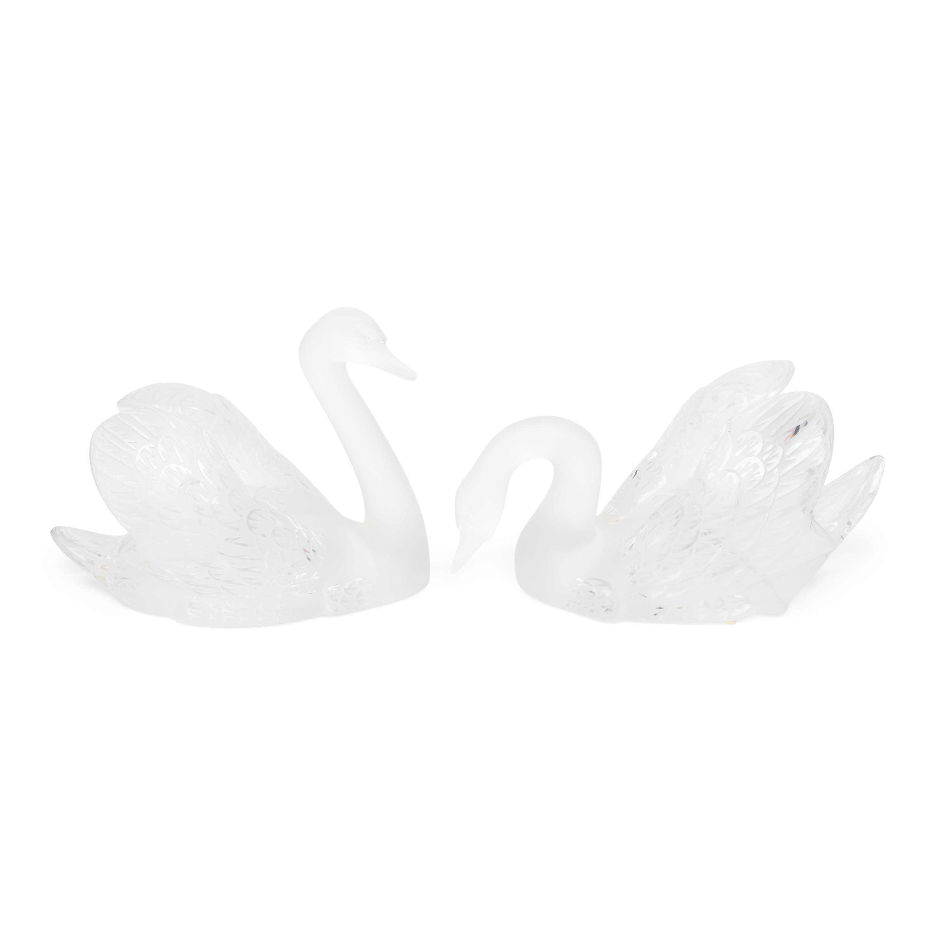 A Pair of Lalique Miroir Cygnes Sculptures