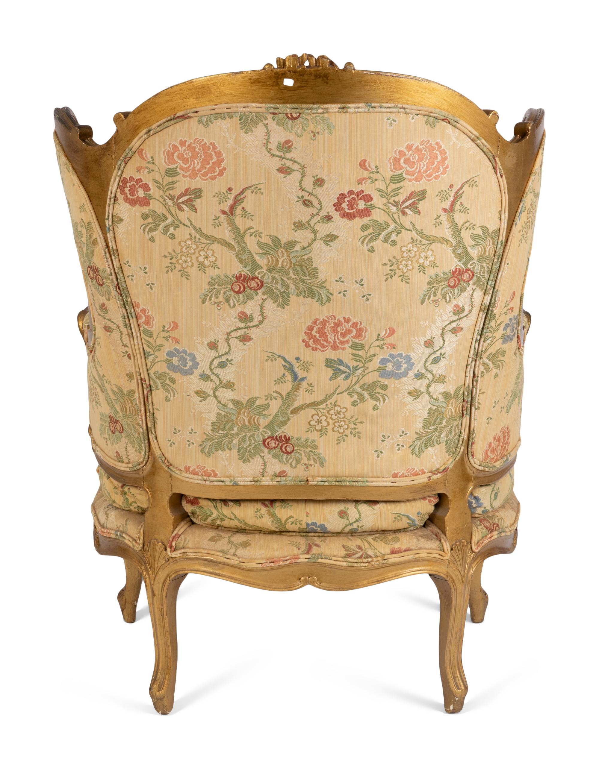 A Louis XV Style Carved Giltwood Two-Part Duchesse Brisee — LATE 19TH CENTURY