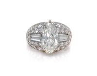 A White Gold and Diamond Ring, 5.40 dwts.