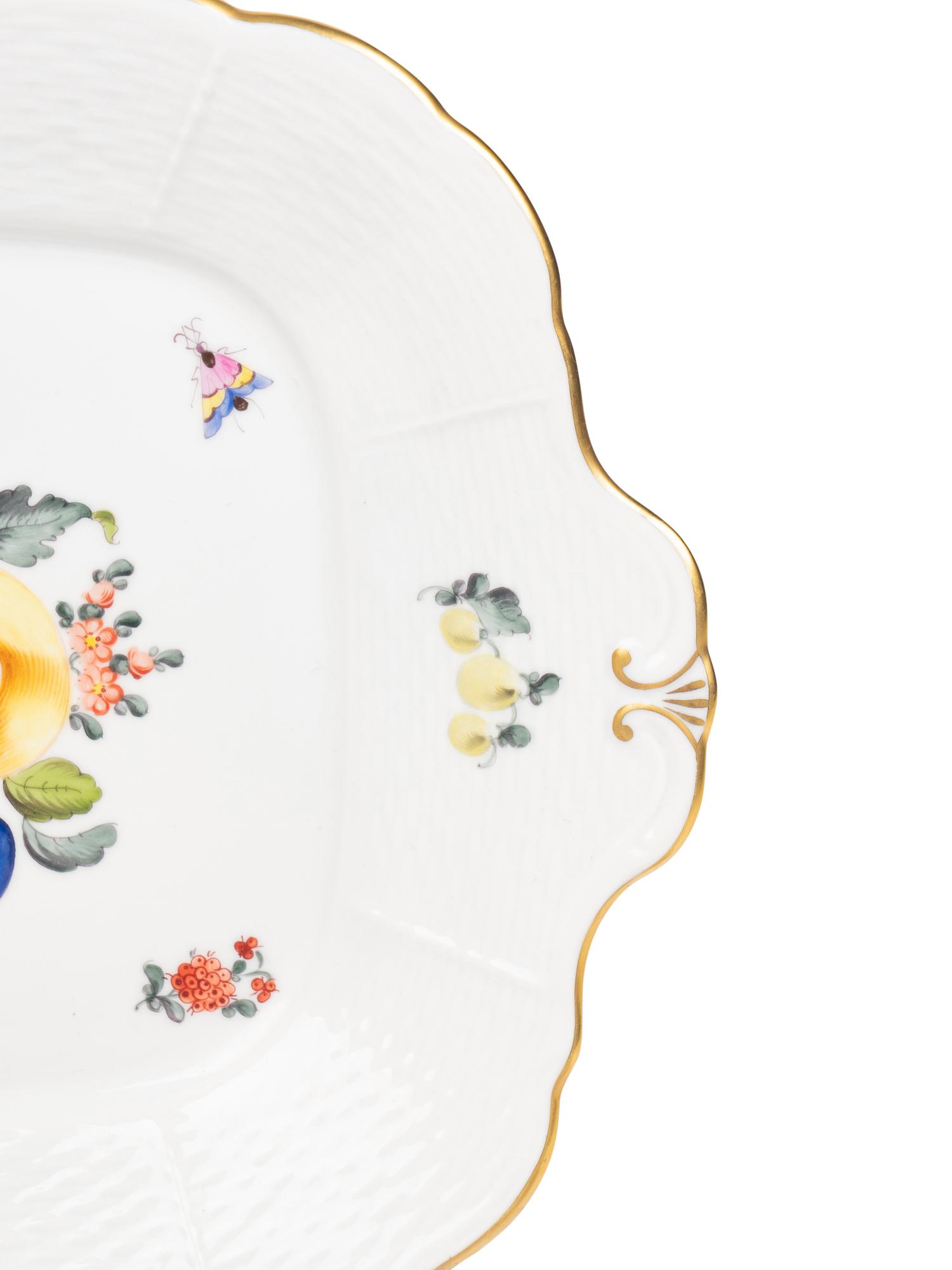 A Herend Fruits and Flowers Porcelain Dinner Service