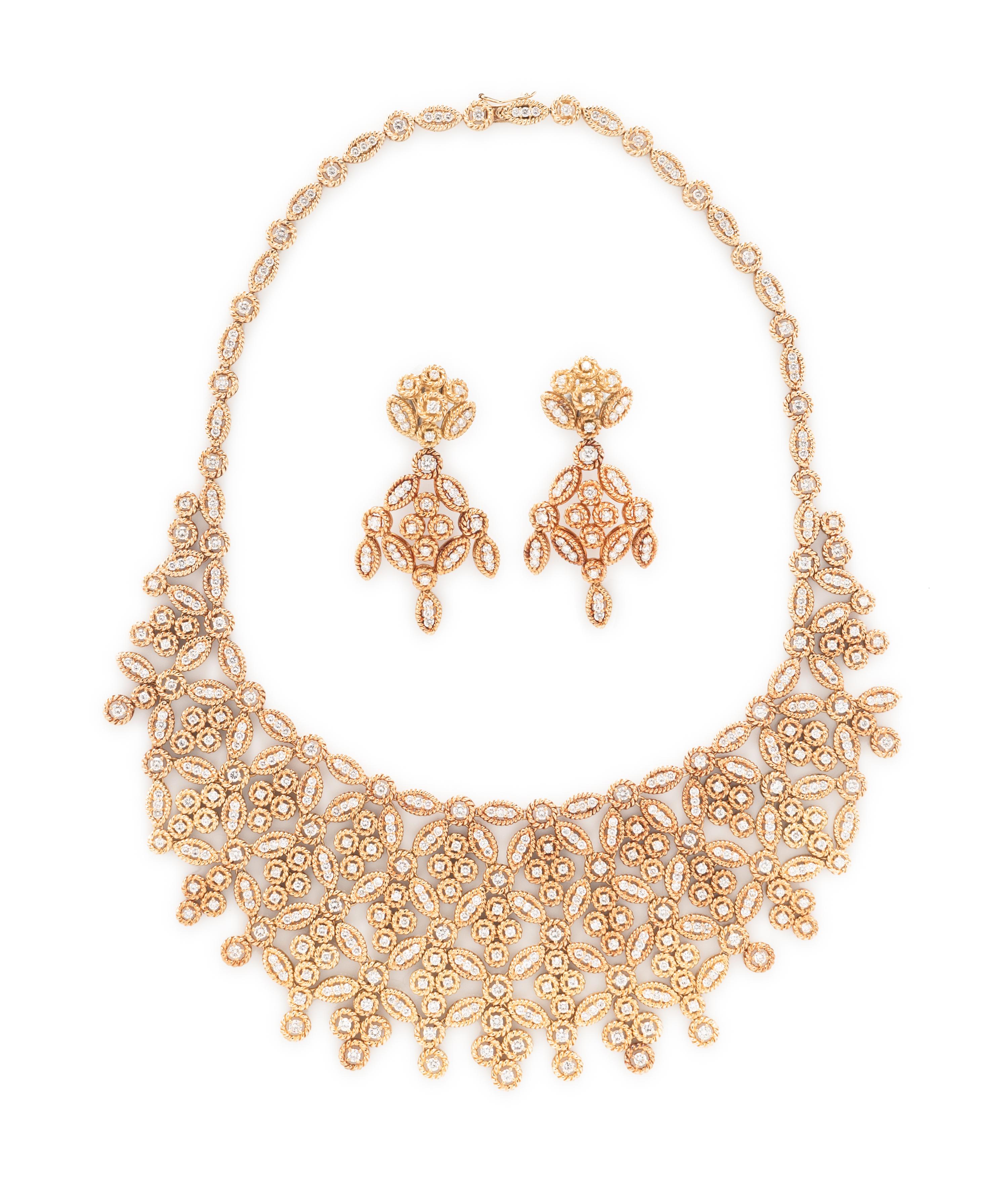 YELLOW GOLD AND DIAMOND NECKLACE AND EARRINGS