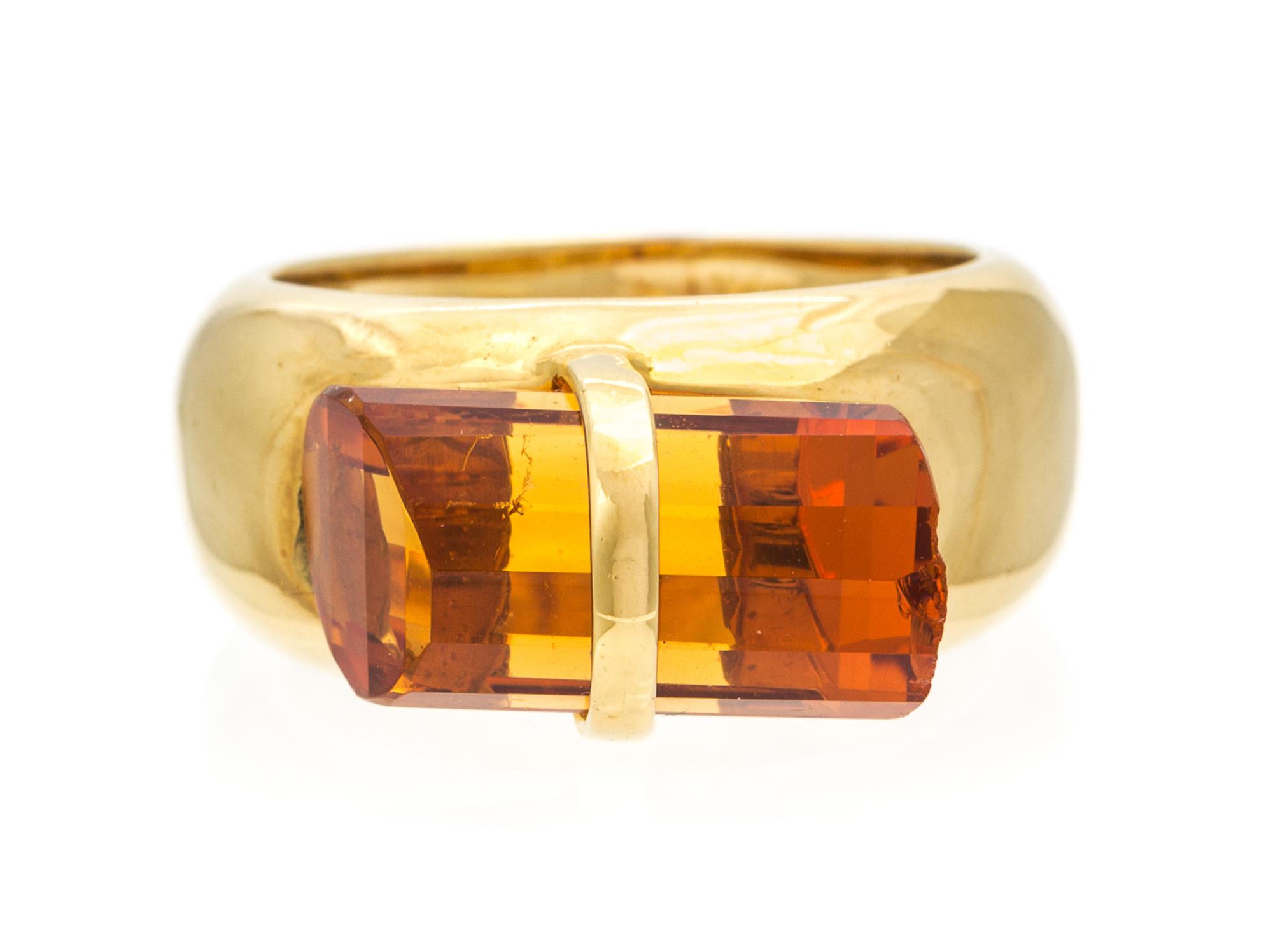 A 18 Karat Yellow Gold and Citrine Ring, 6.4 dwts.