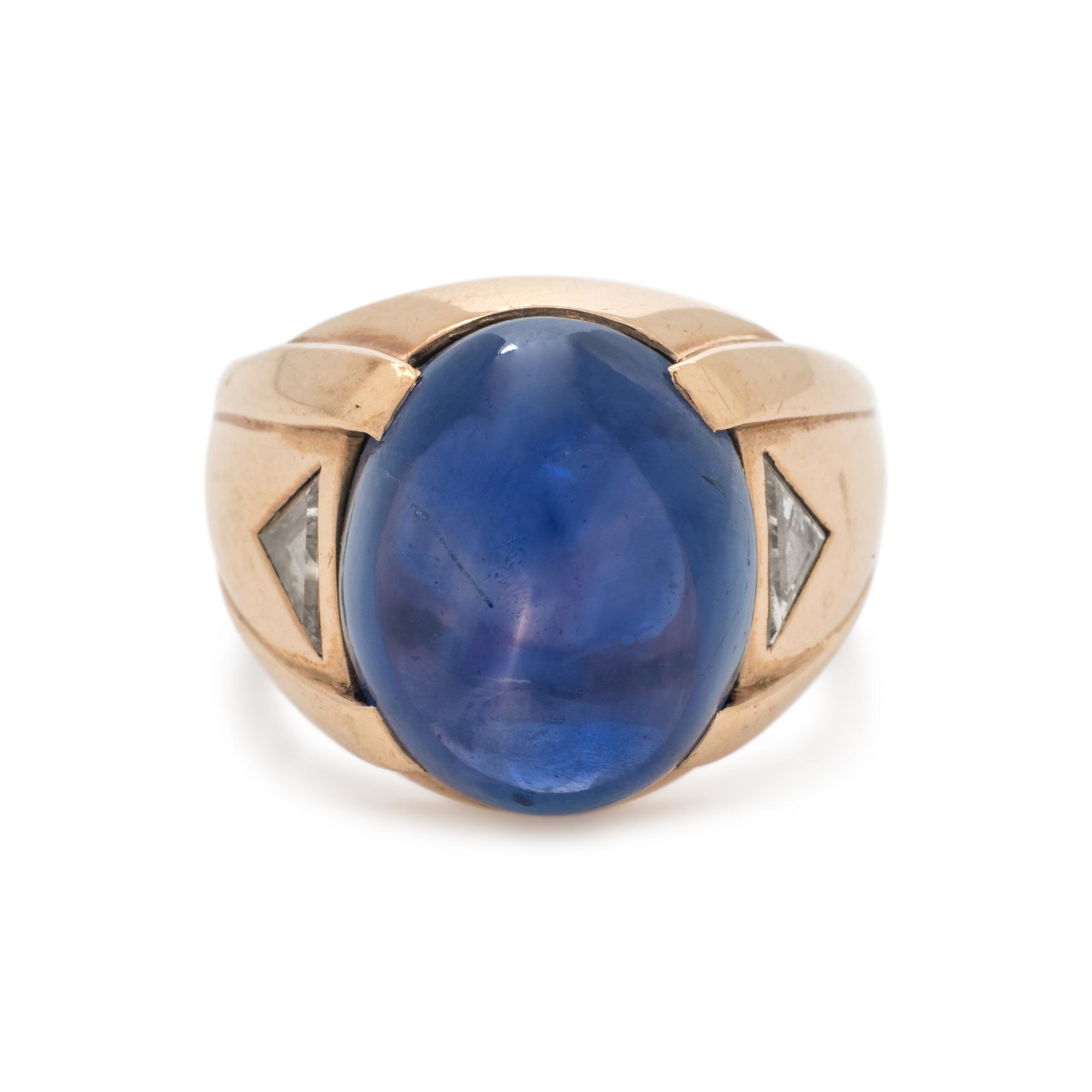 SAPPHIRE AND DIAMOND RING