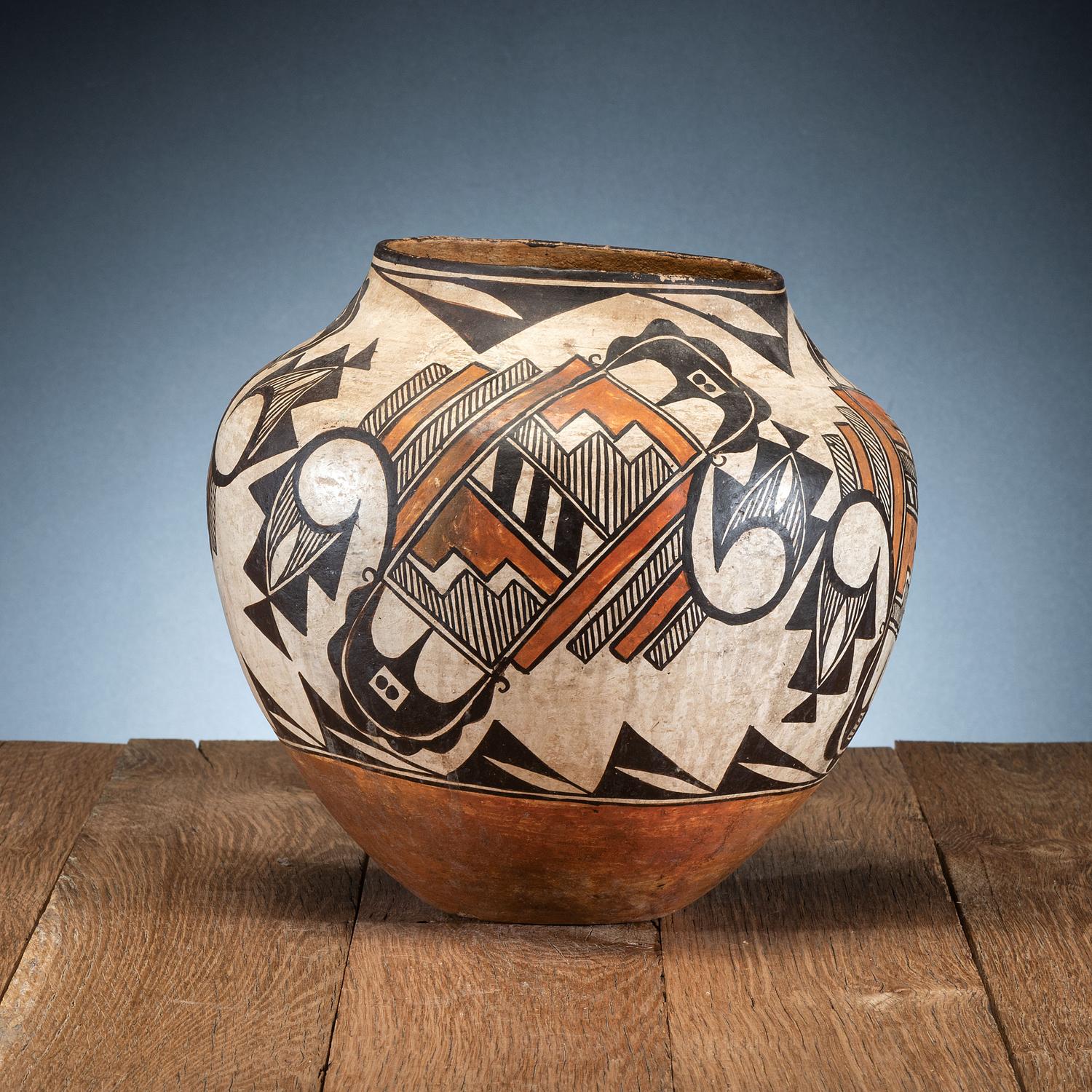 Acoma Polychrome Pottery Jar