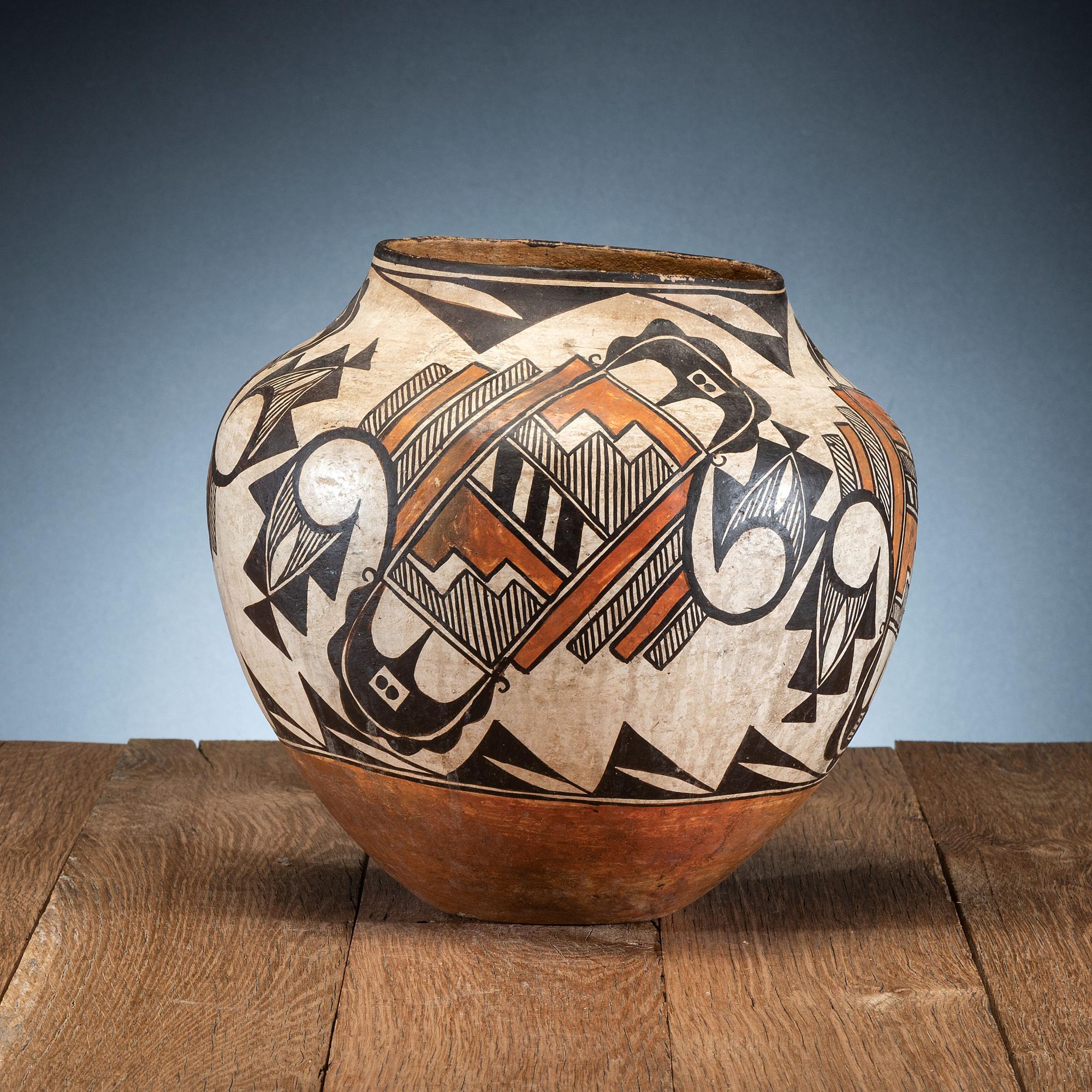Acoma Polychrome Pottery Jar