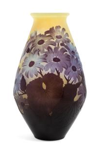 Emile Galle, (French, 1846-1904), a cameo glass vase, with daisy decoration