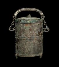 A Chinese Archaic Bronze Handled Xing and Cover, Han Dynasty 漢 青銅鋞
