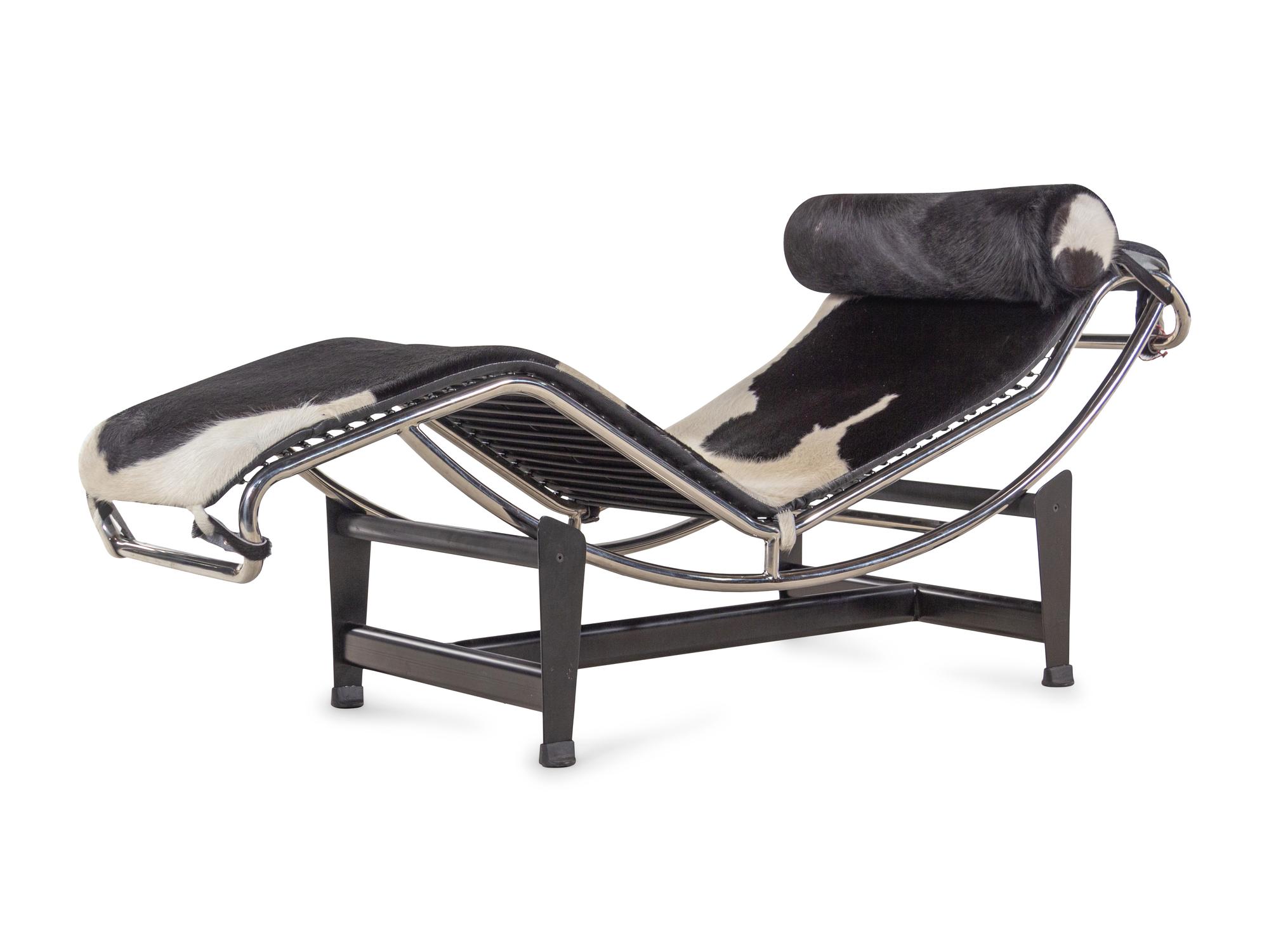Modernist Chaise Lounge