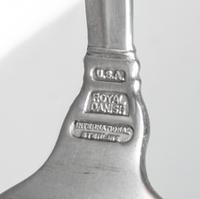 An American Silver Flatware Service, International Silver Co., Meriden, CT, Royal Danish pattern, comprising: 15 dinner knives 16 dinne